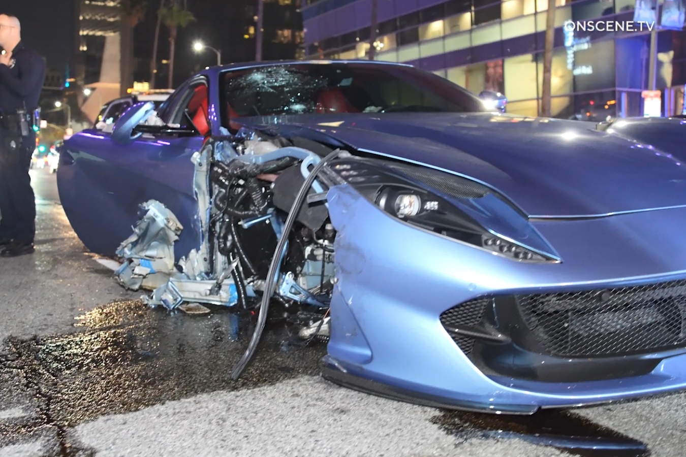 ferrari,  812,  812 superfast,  sieu xe,  dien vien,  Michael B. Jordan anh 5