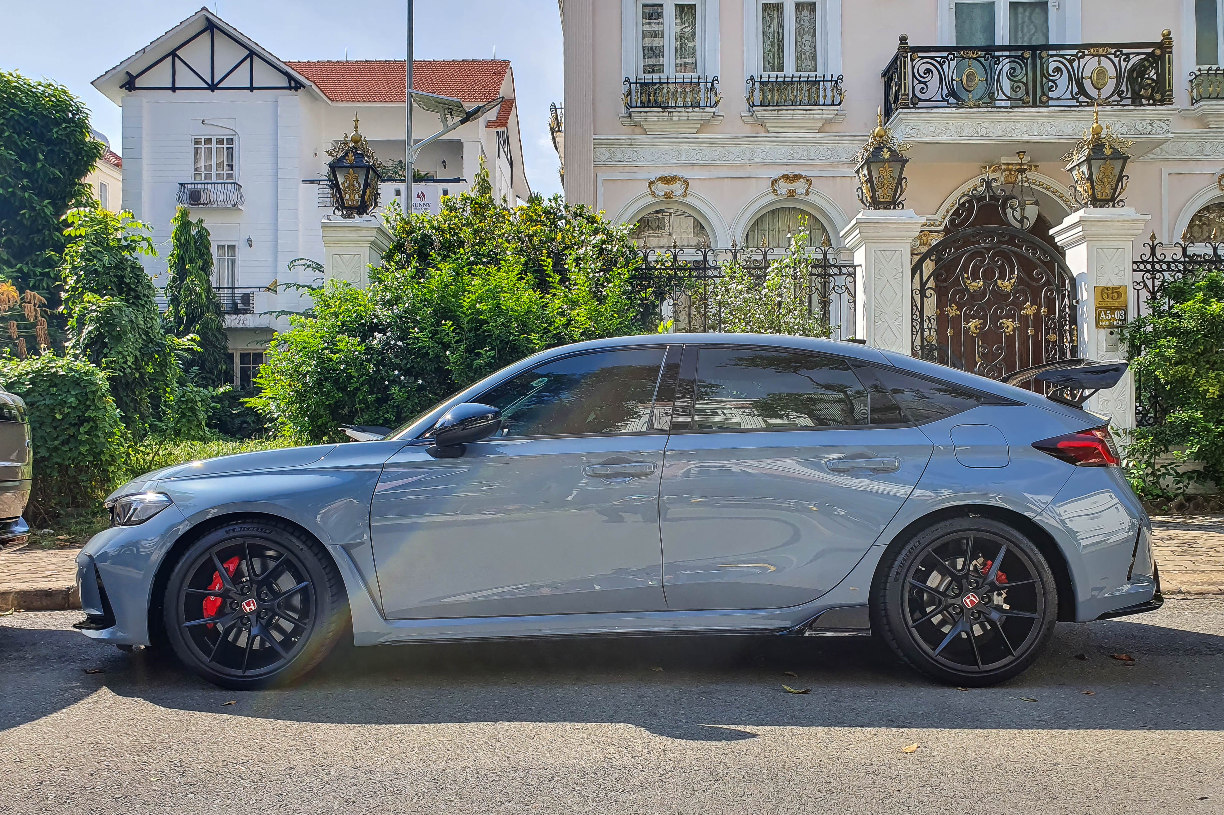 honda,  civic,  type r,  nguyen quoc cuong,  cuong do la,  xe the thao,  jdm,  xe nhat ban,  nhat ban,  honda civic,  civic type r,  honda civic tyre r anh 11