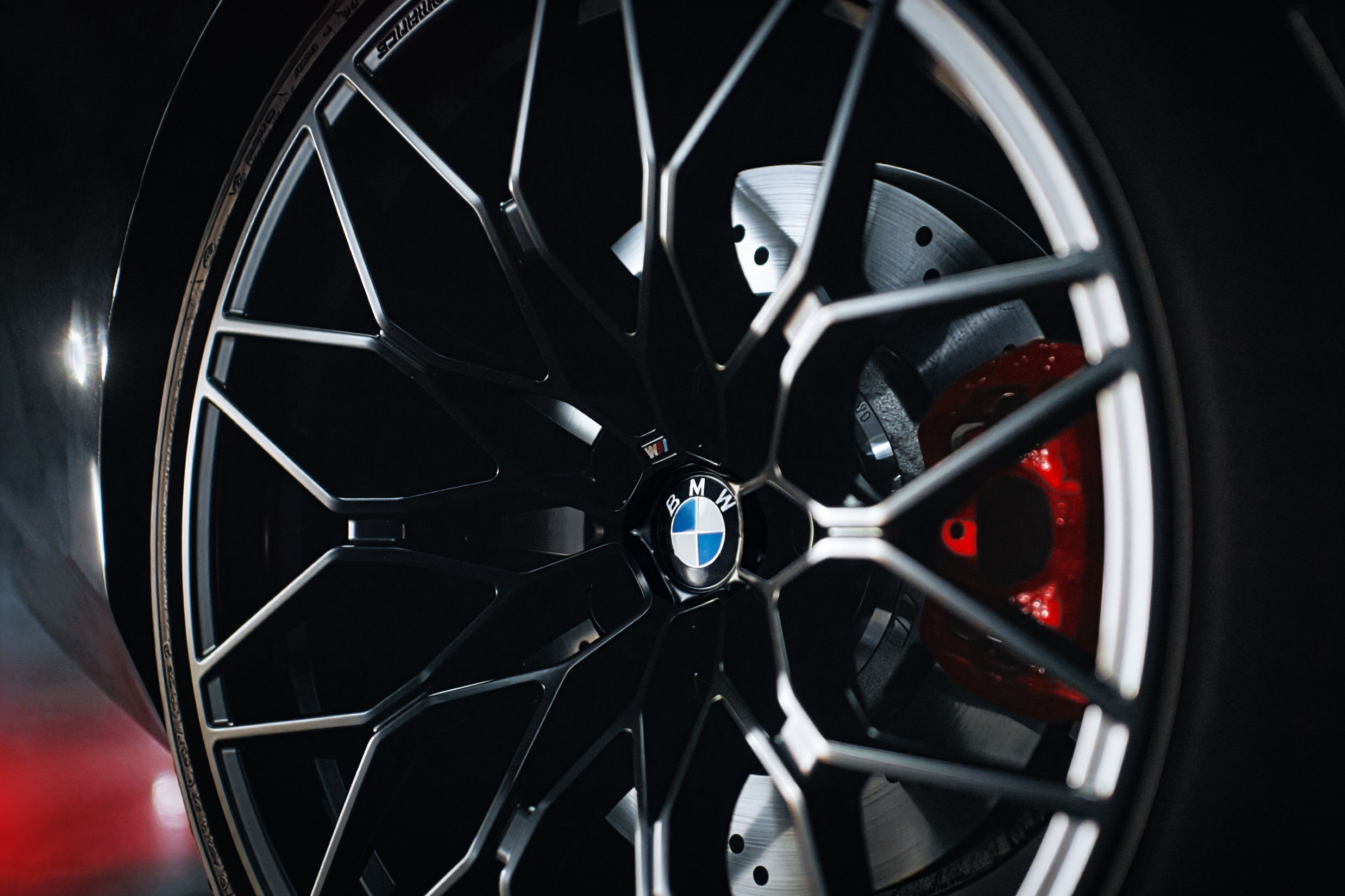 bmw m2,  bmw,  m2,  m 1000 rr,  s 1000 rr,  nam phi,  south africa,  sieu moto,  superbike anh 3