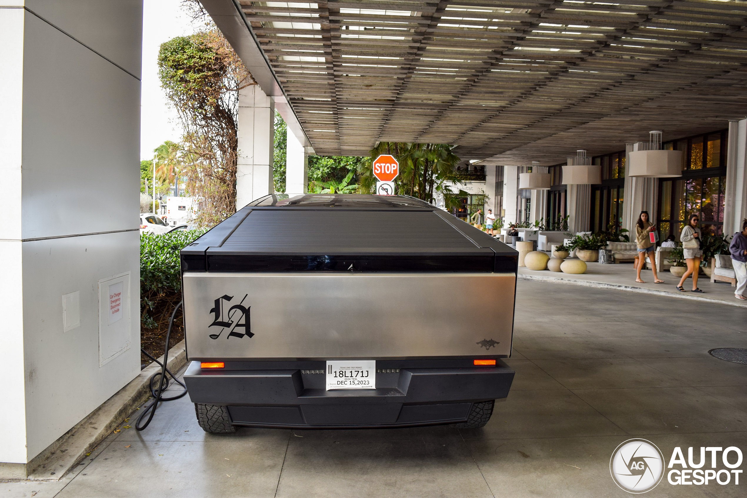 tesla,  cybertruck cyberbeast,  bán tải,  xe điện,  elon musk ảnh 6 tesla,  cybertruck cyberbeast,  ban tai,  xe dien,  elon musk anh 6