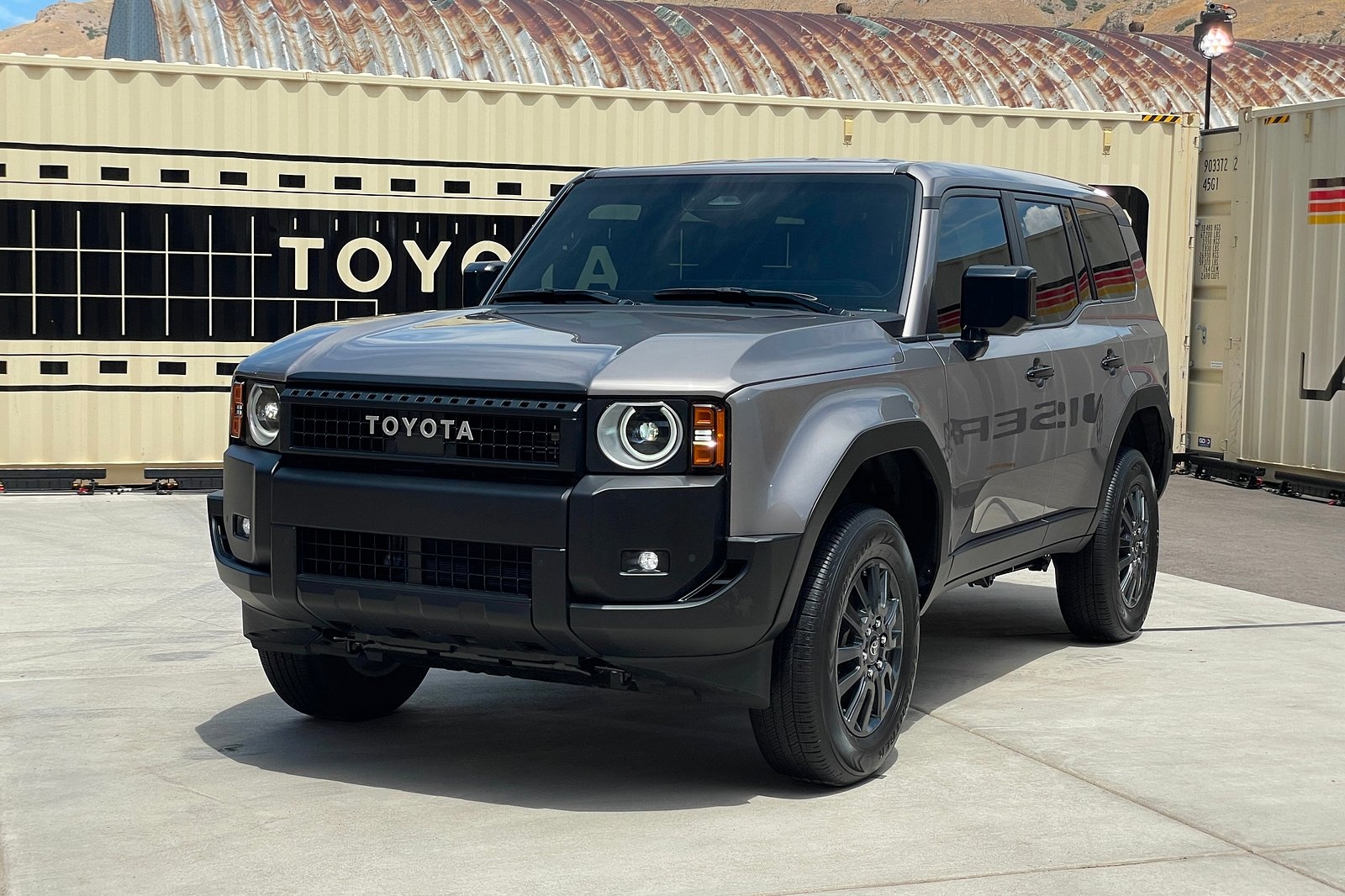 land cruiser,  land cruiser prado,  toyota,  suv,  dia hinh,  toyota land cruiser anh 4