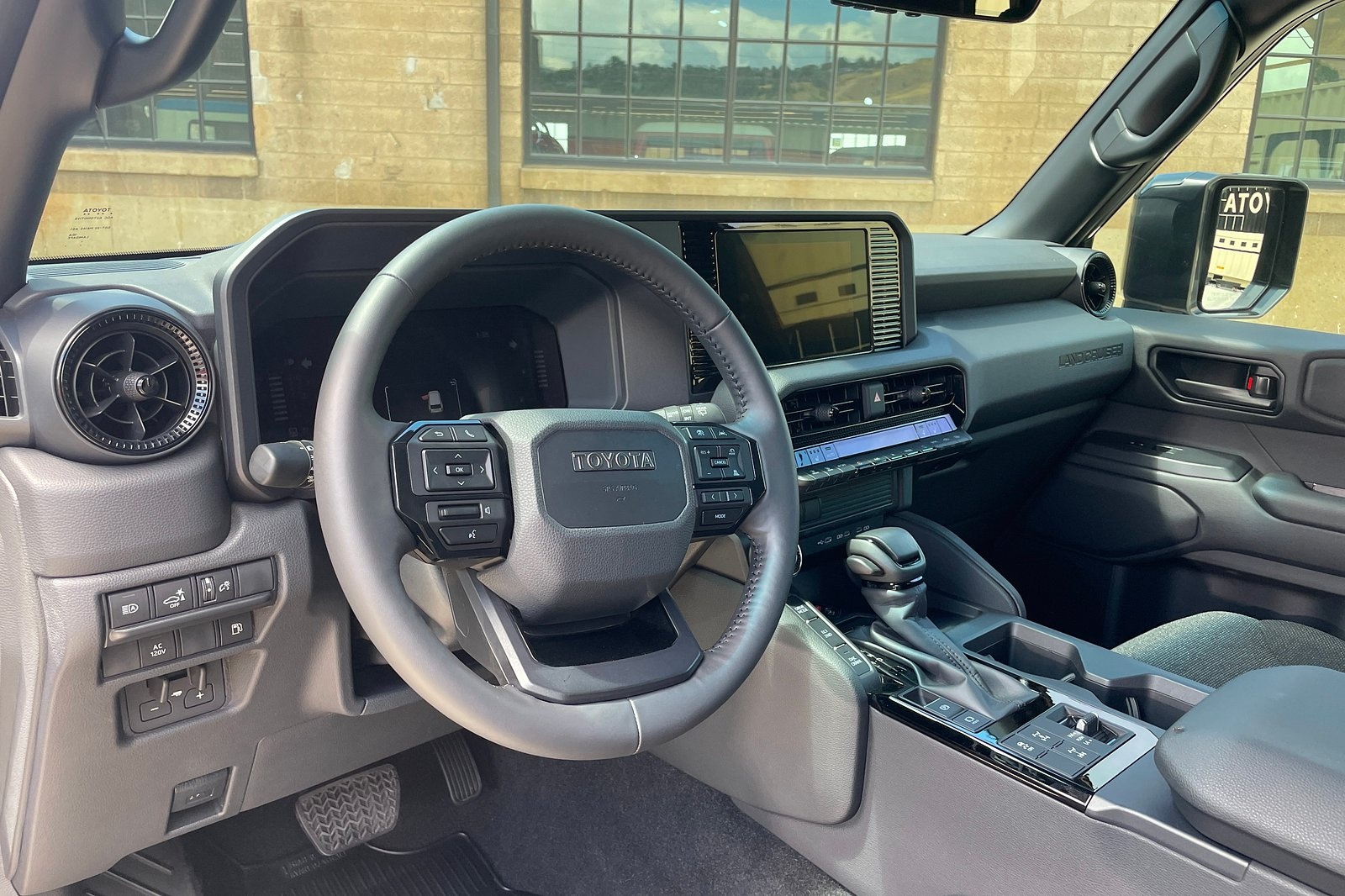 land cruiser,  land cruiser prado,  toyota,  suv,  dia hinh,  toyota land cruiser anh 7