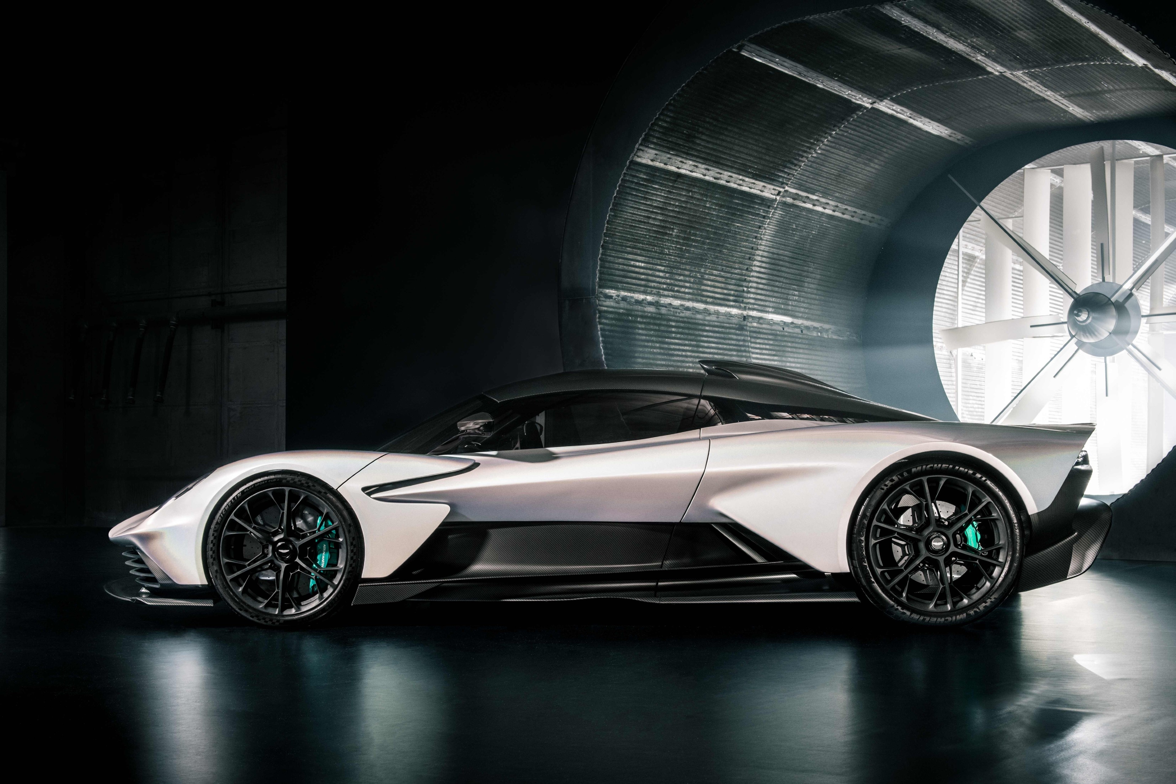 sieu xe,  aston martin,  valhalla,  valkyrie,  db12,  hybrid,  xe dien,  f1 anh 5