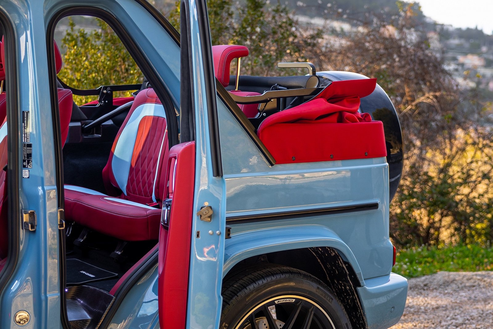 mercedes,  mercedes-benz,  mercedes-amg,  amg,  benz,  g63,  g 63,  g63 mui tran,  g 63 mui tran,  xe do,  suv,  dia hinh,  Refined Marques anh 7