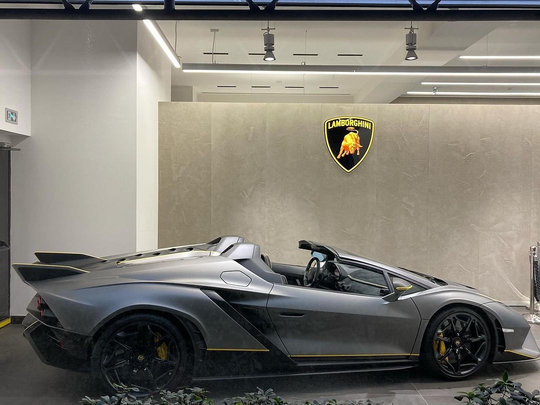 lamborghini,  Autentica,  Invencible,  sieu xe,  aventador,  huracan,  revuelto,  gallardo,  murcielago,  hang thua,  doc nhat,  monaco anh 3