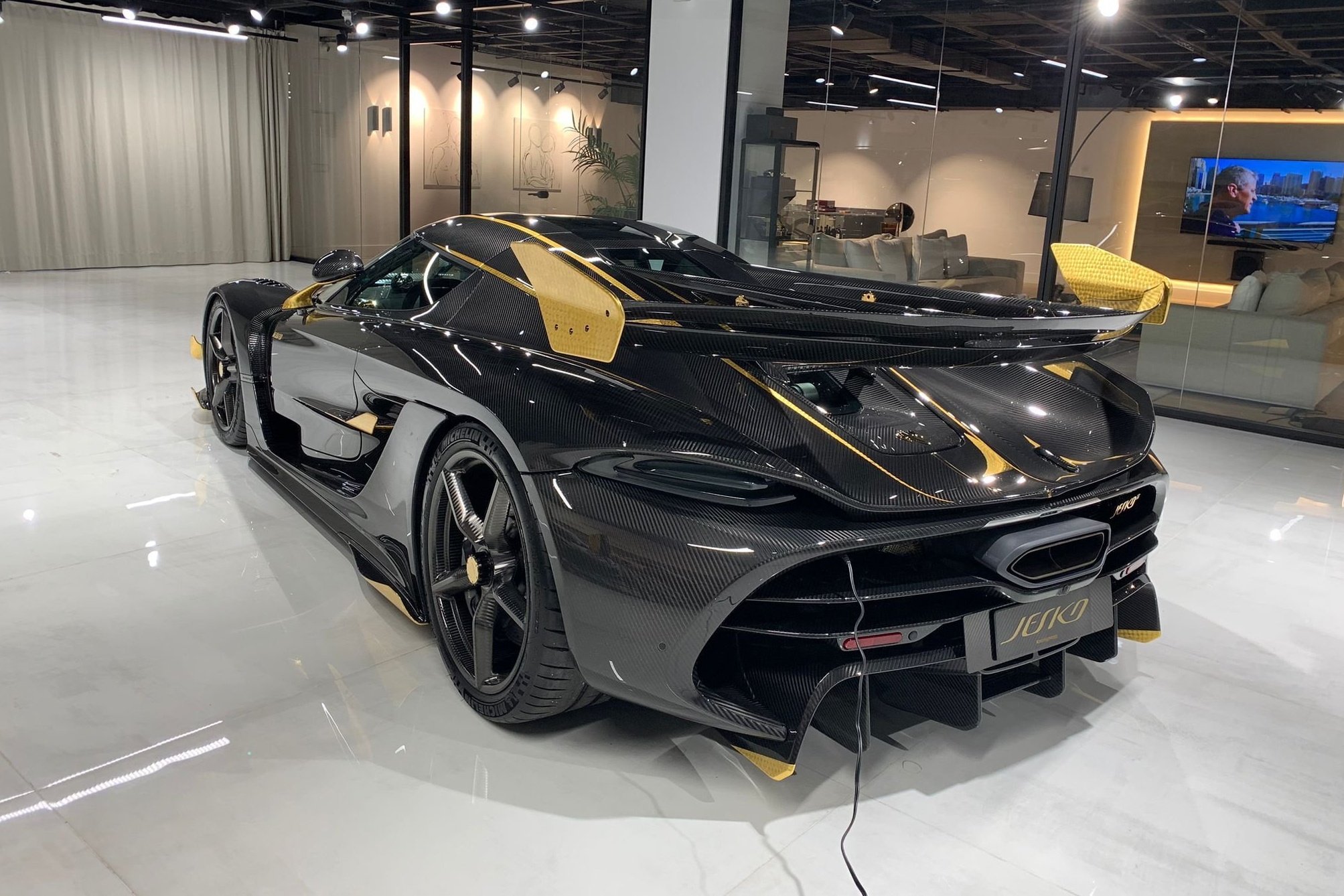 koenigsegg,  jesko,  regera,  agera,  gemera,  sieu xe,  hypercar,  thuy dien,  odin,  thor,  loki anh 2