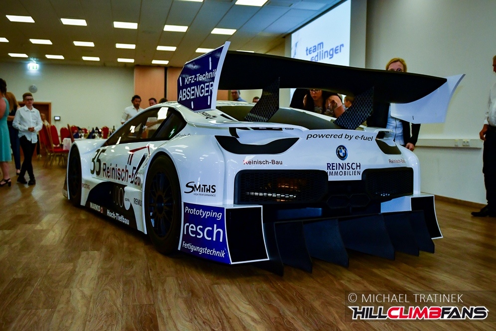 bmw,  i8,  bmw i8,  hybrid,  sieu xe,  xe do,  xe dua,  than rong,  bmw hp4,  moto anh 2