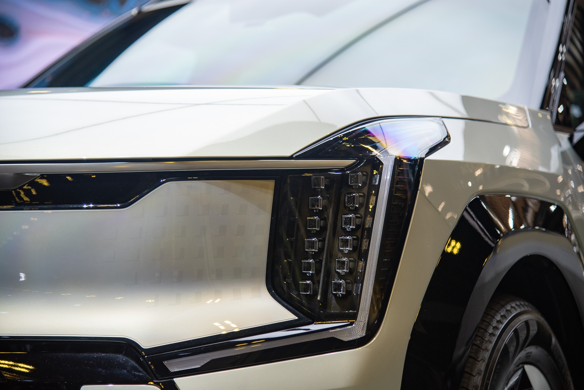 singapore,  singapore motor show,  singapore motor show 2024,  mercedes-benz,  audi,  bmw,  xe dien,  ev,  hybrid,  hyundai,  polestar,  suzuki,  jimny,  mg,  cyberster,  kia,  ioniq 5,  kia ev9,  lexus,  lbx anh 58