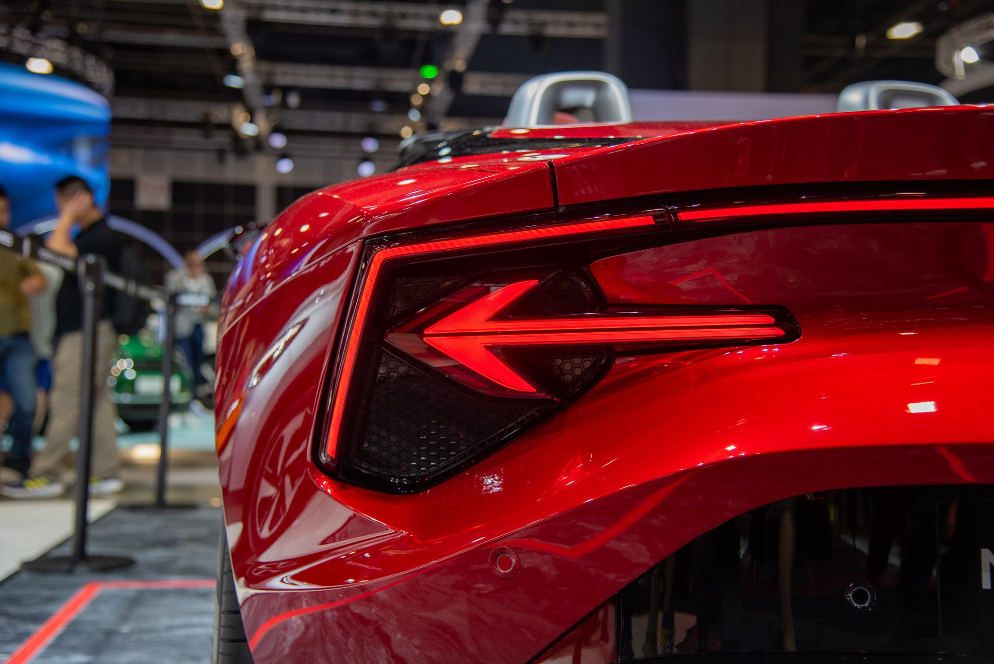 singapore,  singapore motor show,  singapore motor show 2024,  mercedes-benz,  audi,  bmw,  xe dien,  ev,  hybrid,  hyundai,  polestar,  suzuki,  jimny,  mg,  cyberster,  kia,  ioniq 5,  kia ev9,  lexus,  lbx anh 66