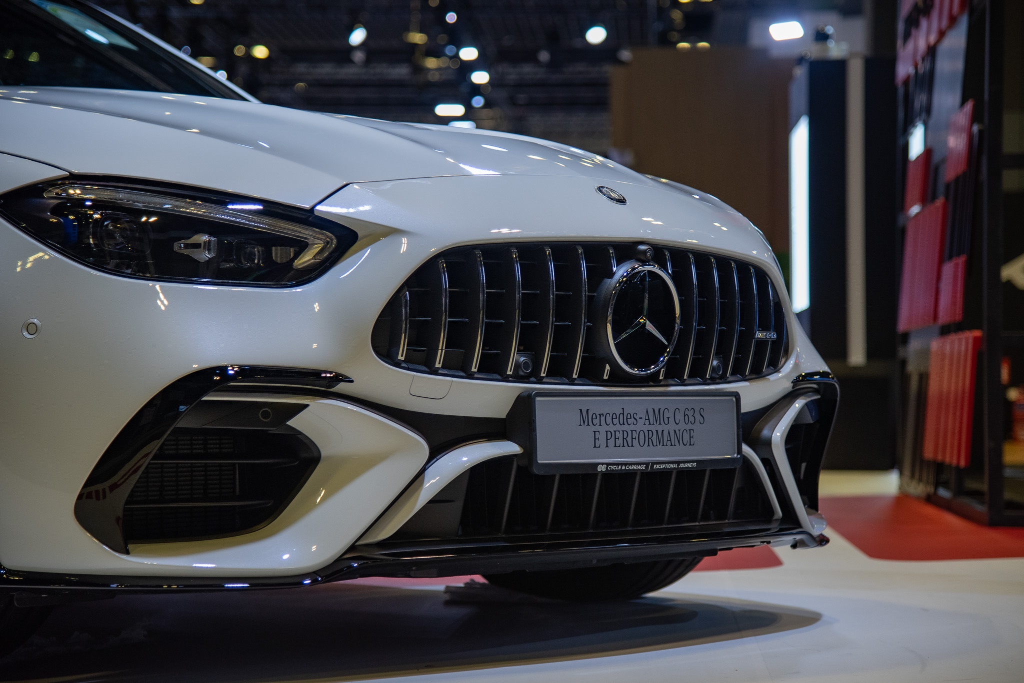 singapore,  singapore motor show,  singapore motor show 2024,  mercedes-benz,  audi,  bmw,  xe dien,  ev,  hybrid,  hyundai,  polestar,  suzuki,  jimny,  mg,  cyberster,  kia,  ioniq 5,  kia ev9,  lexus,  lbx anh 11