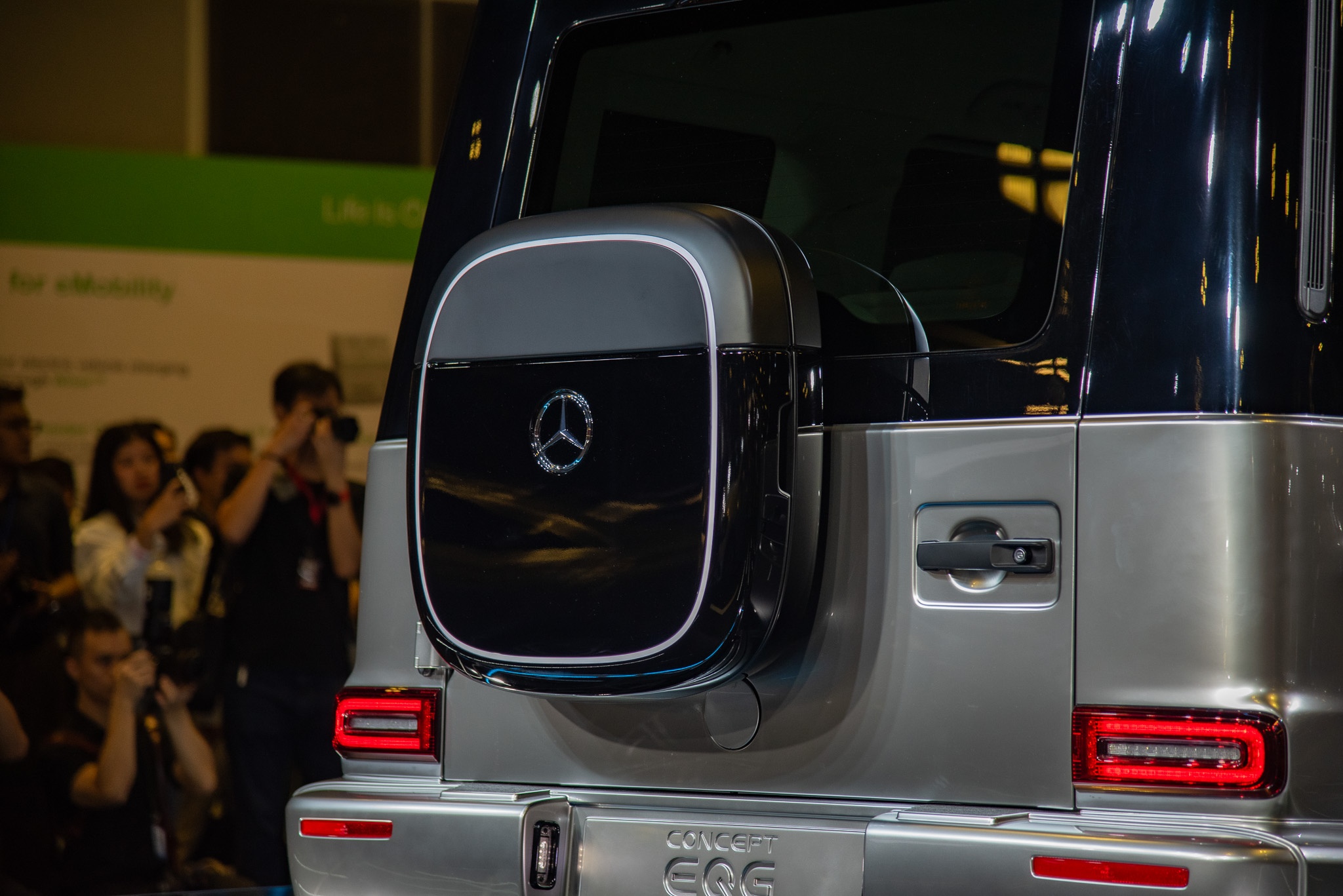 singapore,  singapore motor show,  singapore motor show 2024,  mercedes-benz,  audi,  bmw,  xe dien,  ev,  hybrid,  hyundai,  polestar,  suzuki,  jimny,  mg,  cyberster,  kia,  ioniq 5,  kia ev9,  lexus,  lbx anh 7