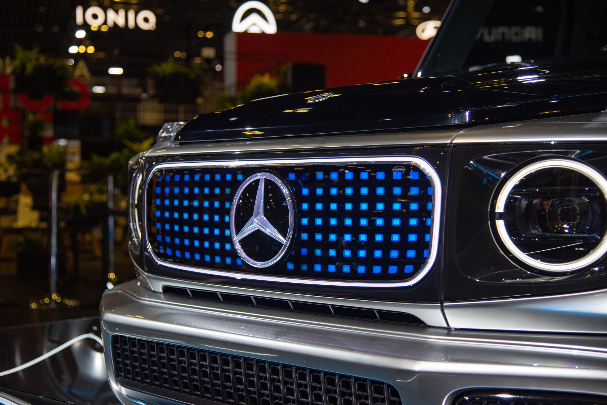 singapore,  singapore motor show,  singapore motor show 2024,  mercedes-benz,  audi,  bmw,  xe dien,  ev,  hybrid,  hyundai,  polestar,  suzuki,  jimny,  mg,  cyberster,  kia,  ioniq 5,  kia ev9,  lexus,  lbx anh 5