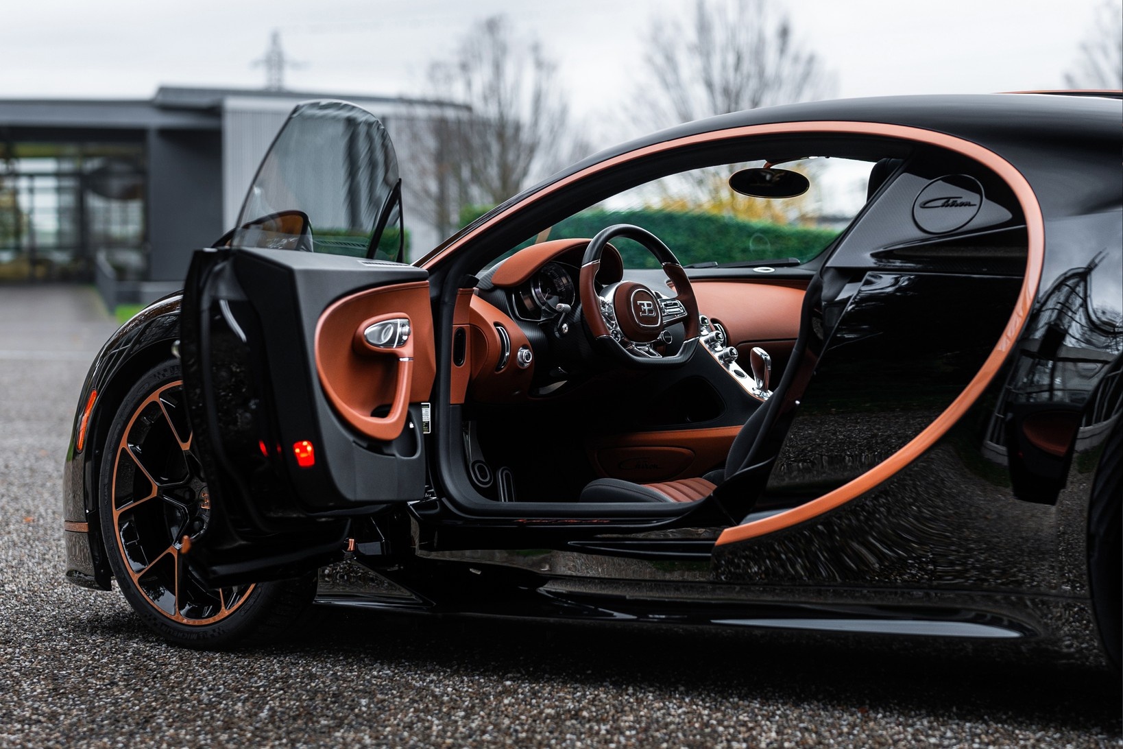 bugatti,  chiron,  sieu xe,  hypercar,  megacar,  veyron,  chiron super sport,  chiron pur sport,  chiron sport,  sur mesure,  chiron cuoi cung anh 11