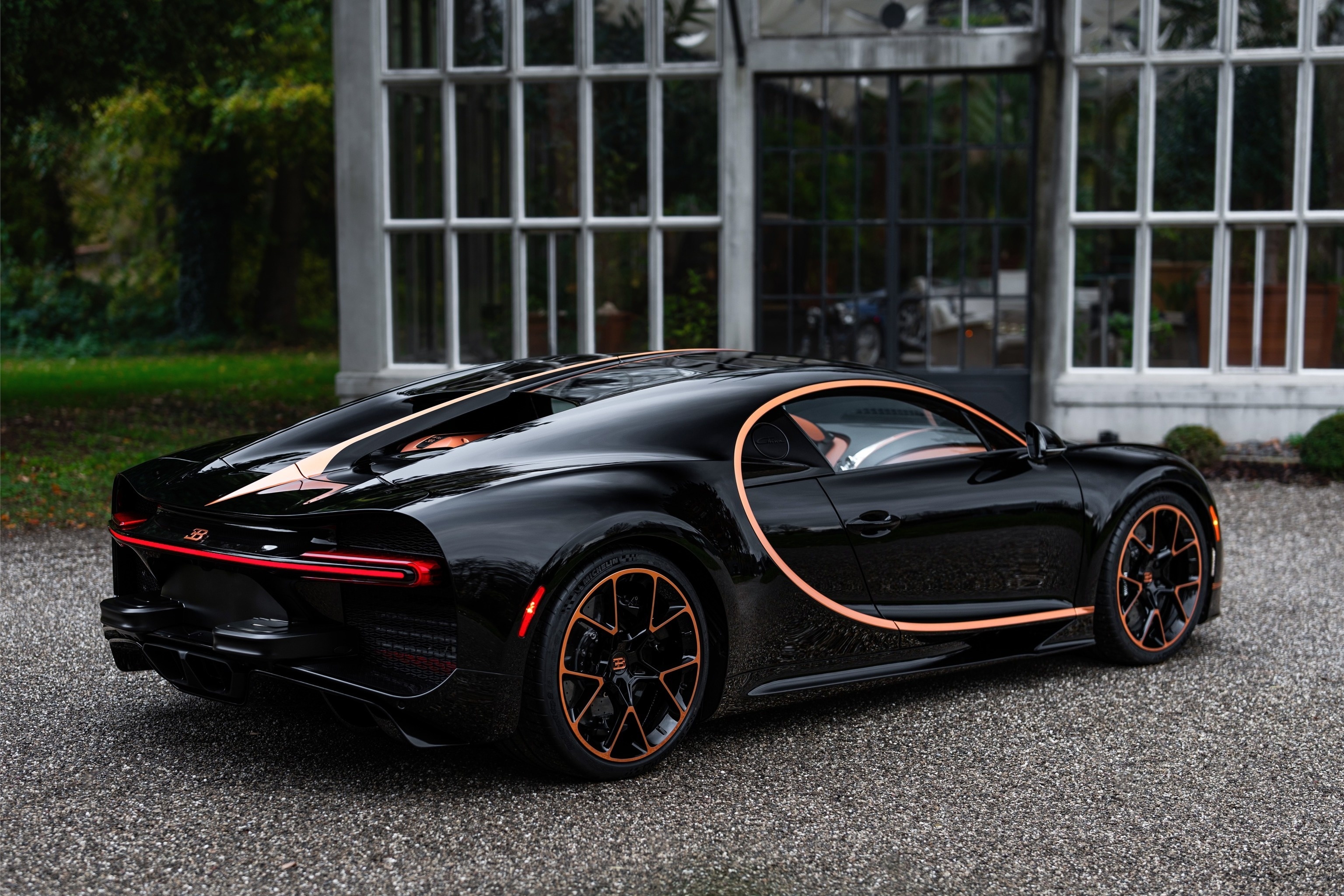bugatti,  chiron,  sieu xe,  hypercar,  megacar,  veyron,  chiron super sport,  chiron pur sport,  chiron sport,  sur mesure,  chiron cuoi cung anh 2