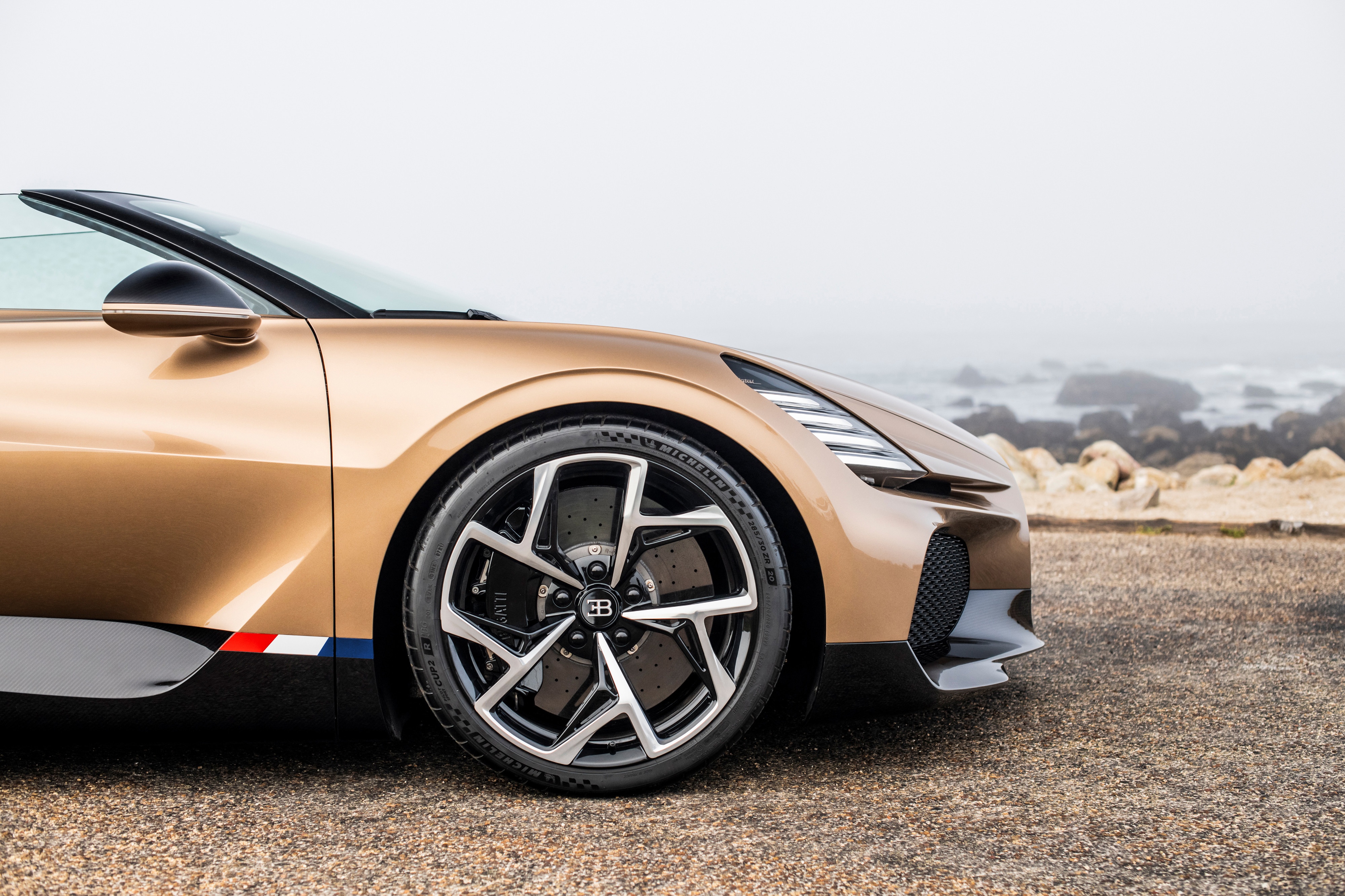 siêu xe,  bugatti,  chiron,  veyron,  w16 mistral,  divo,  centodieci,  chiron sport,  chiron super sport,  w16 ảnh 7 sieu xe,  bugatti,  chiron,  veyron,  w16 mistral,  divo,  centodieci,  chiron sport,  chiron super sport,  w16 anh 7