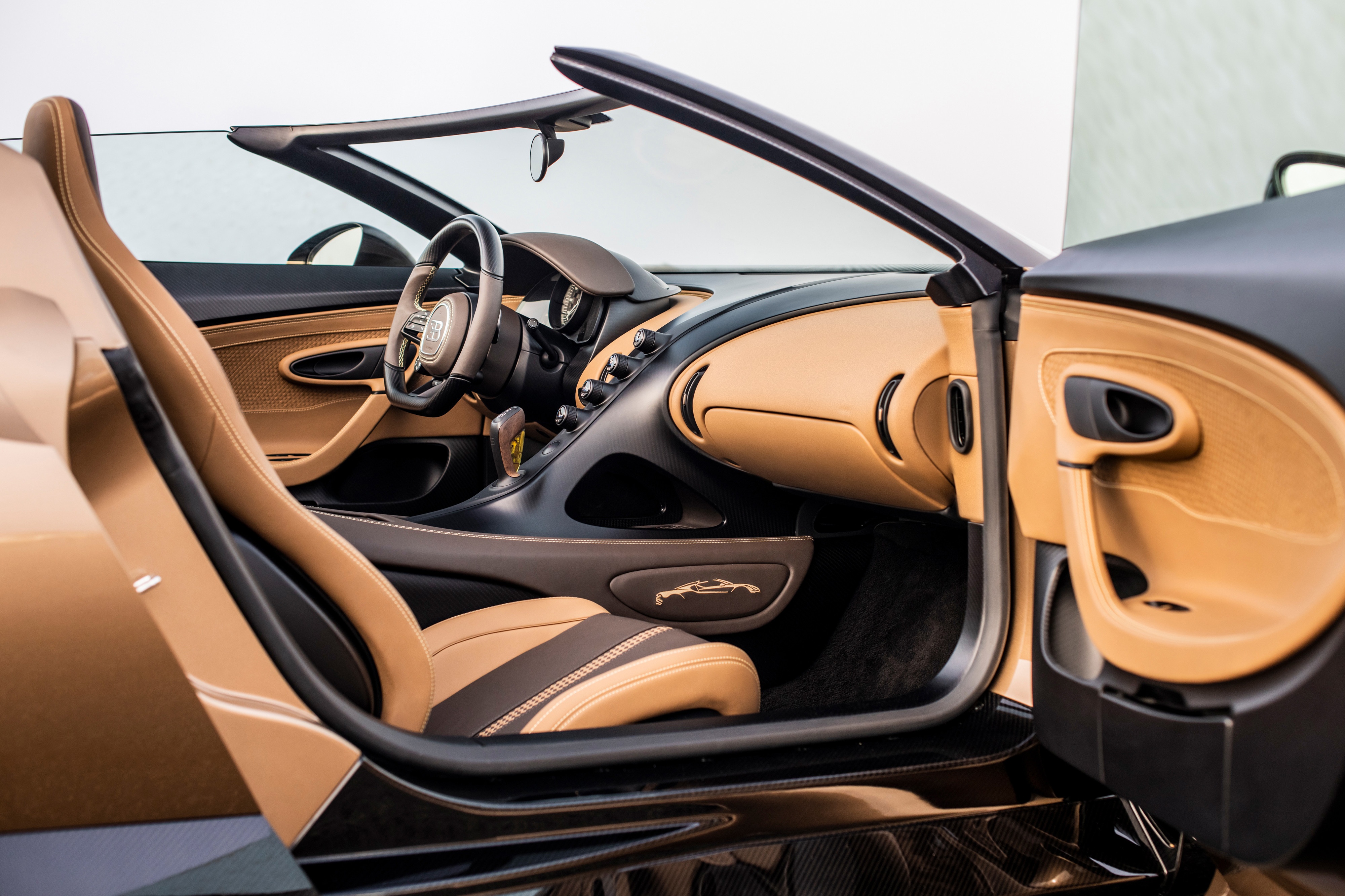 siêu xe,  bugatti,  chiron,  veyron,  w16 mistral,  divo,  centodieci,  chiron sport,  chiron super sport,  w16 ảnh 9 sieu xe,  bugatti,  chiron,  veyron,  w16 mistral,  divo,  centodieci,  chiron sport,  chiron super sport,  w16 anh 9