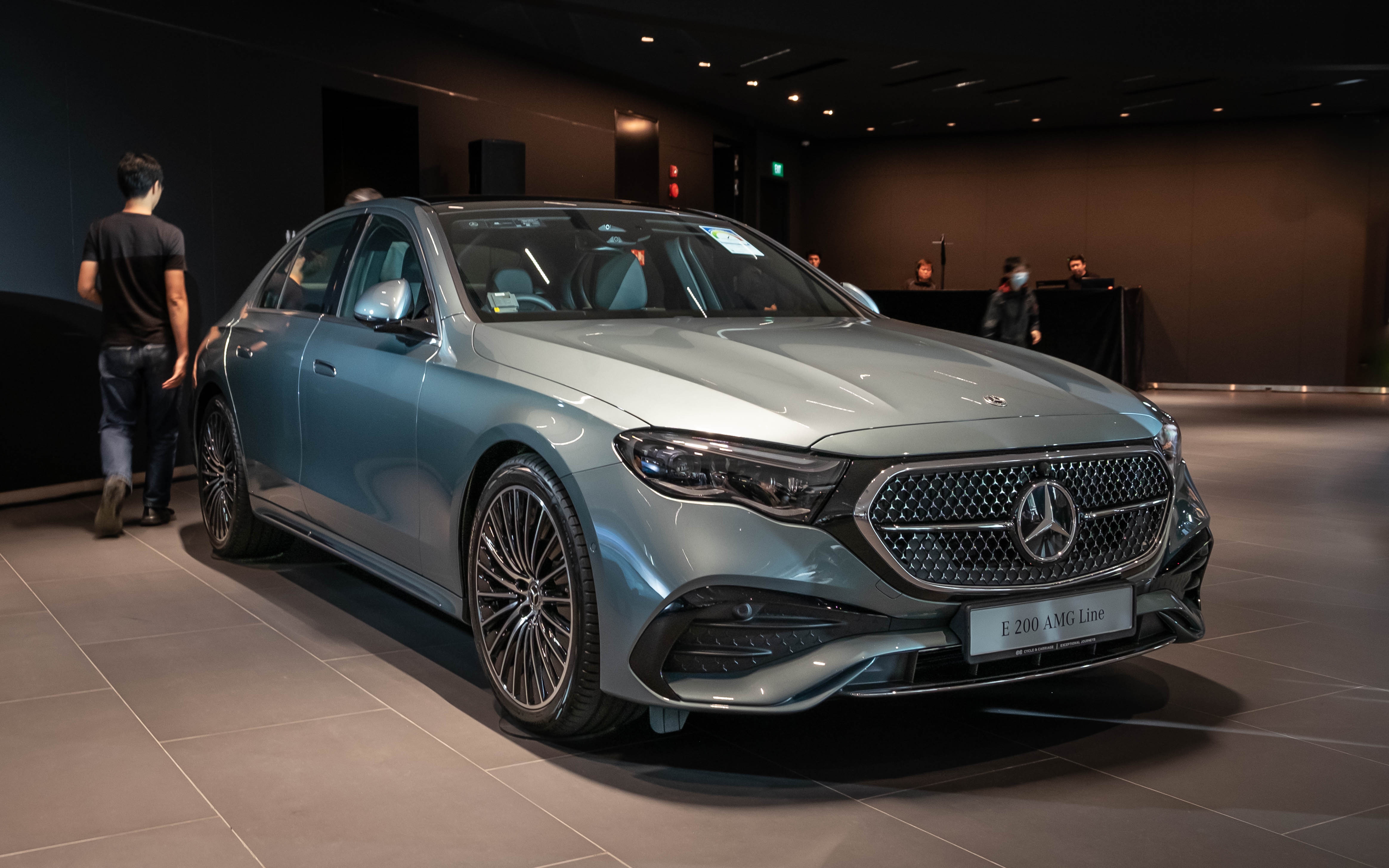 mercedes, benz,  mercedes-benz,  e-class,  e200,  singapore,  sedan,  hang sang,  audi,  bmw anh 3