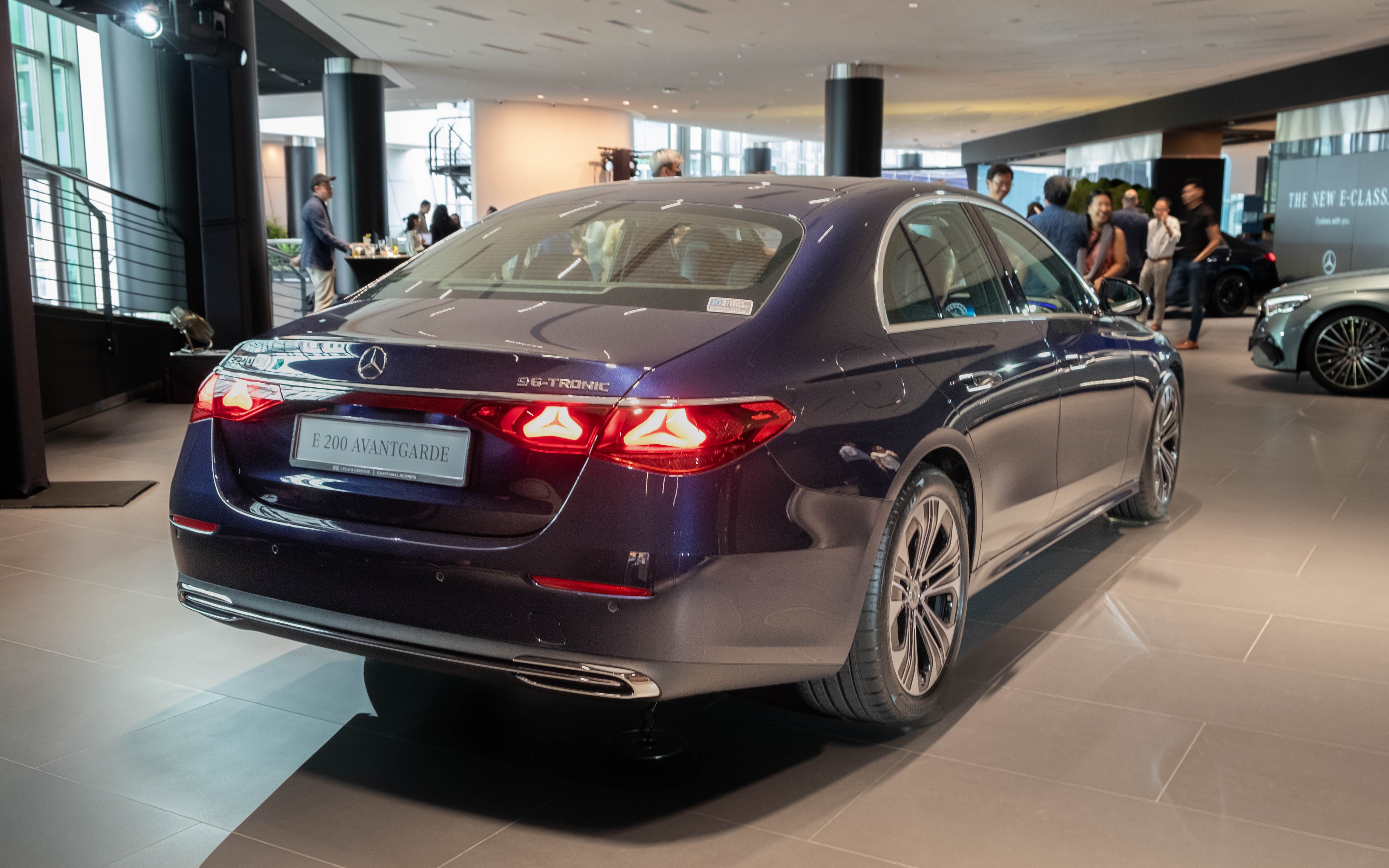 mercedes, benz,  mercedes-benz,  e-class,  e200,  singapore,  sedan,  hang sang,  audi,  bmw anh 4