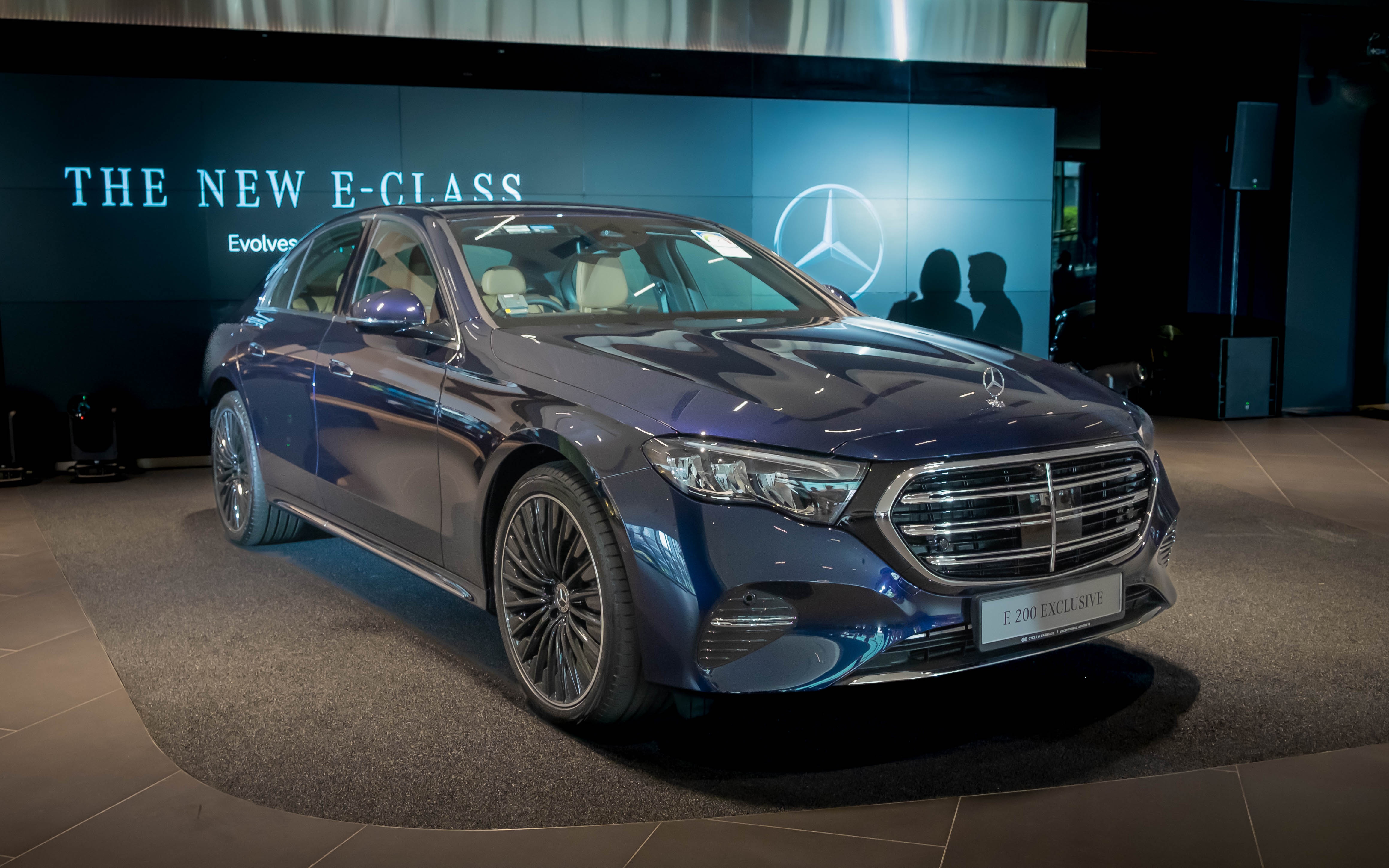 mercedes, benz,  mercedes-benz,  e-class,  e200,  singapore,  sedan,  hang sang,  audi,  bmw anh 1