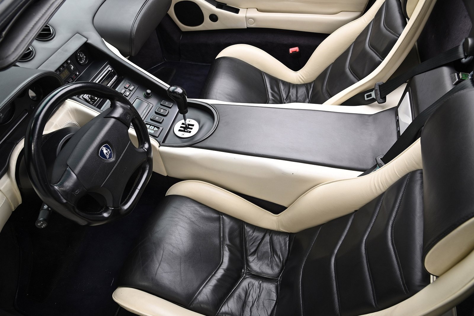 lamborghini,  diablo,  diablo vt,  diablo roadster,  donald trump,  trump,  tong thong my,  sieu xe,  dau gia,  Barrett-Jackson anh 9