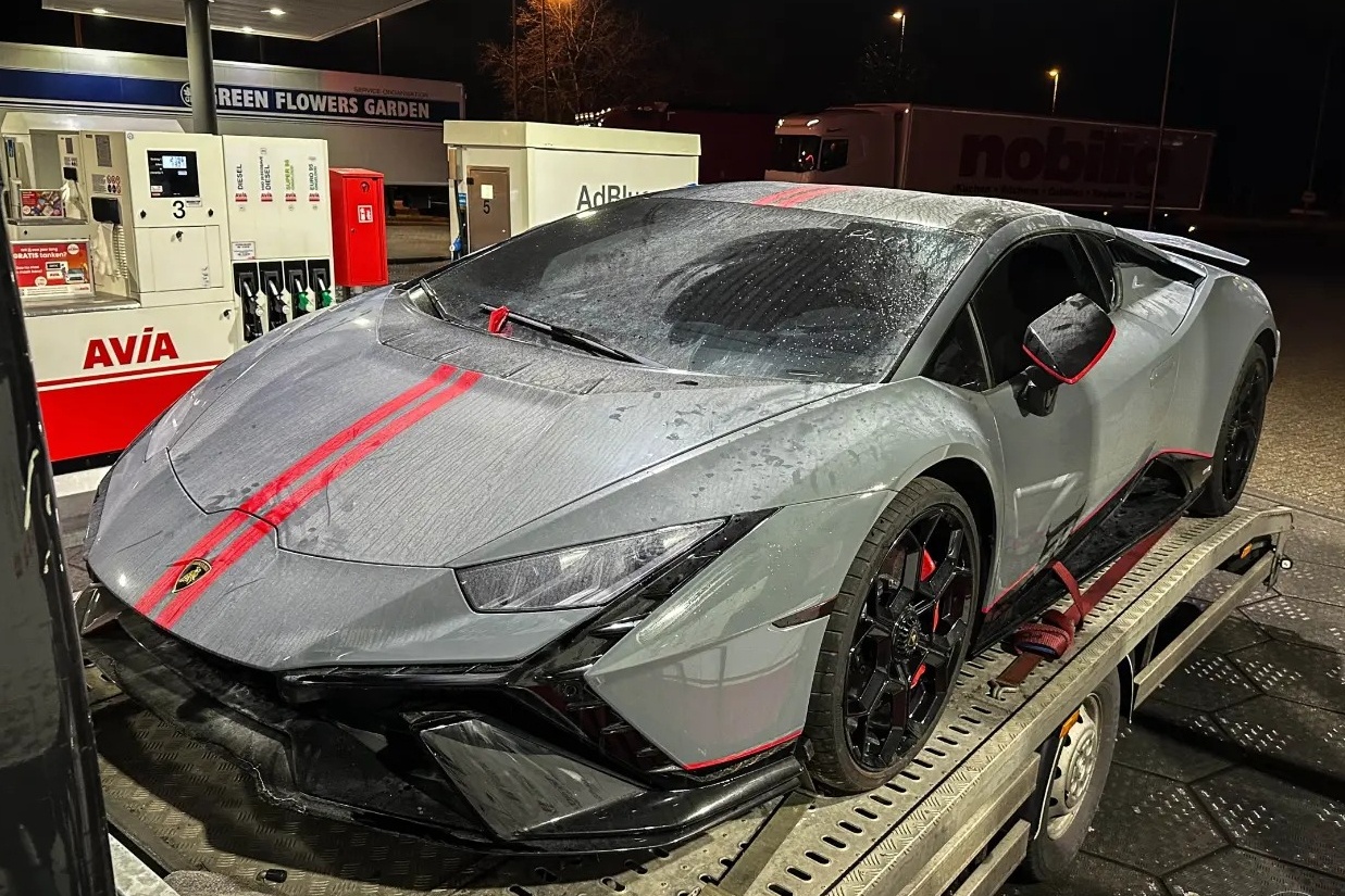 Sieu xe Lamborghini Huracan ban gioi han 60 chiec gap tai nan hinh anh