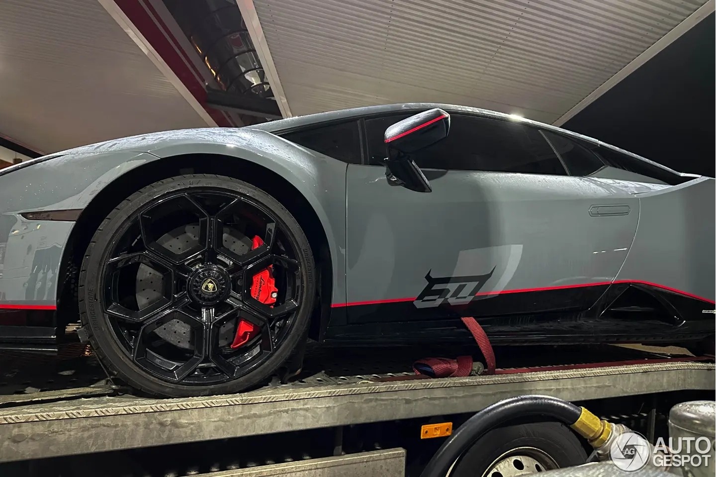 lamborghini,  huracan,  tecnica,  sieu xe,  huracan tecnica,  gioi han,  aventador,  revuelto,  ha lan,  60th Anniversary anh 3