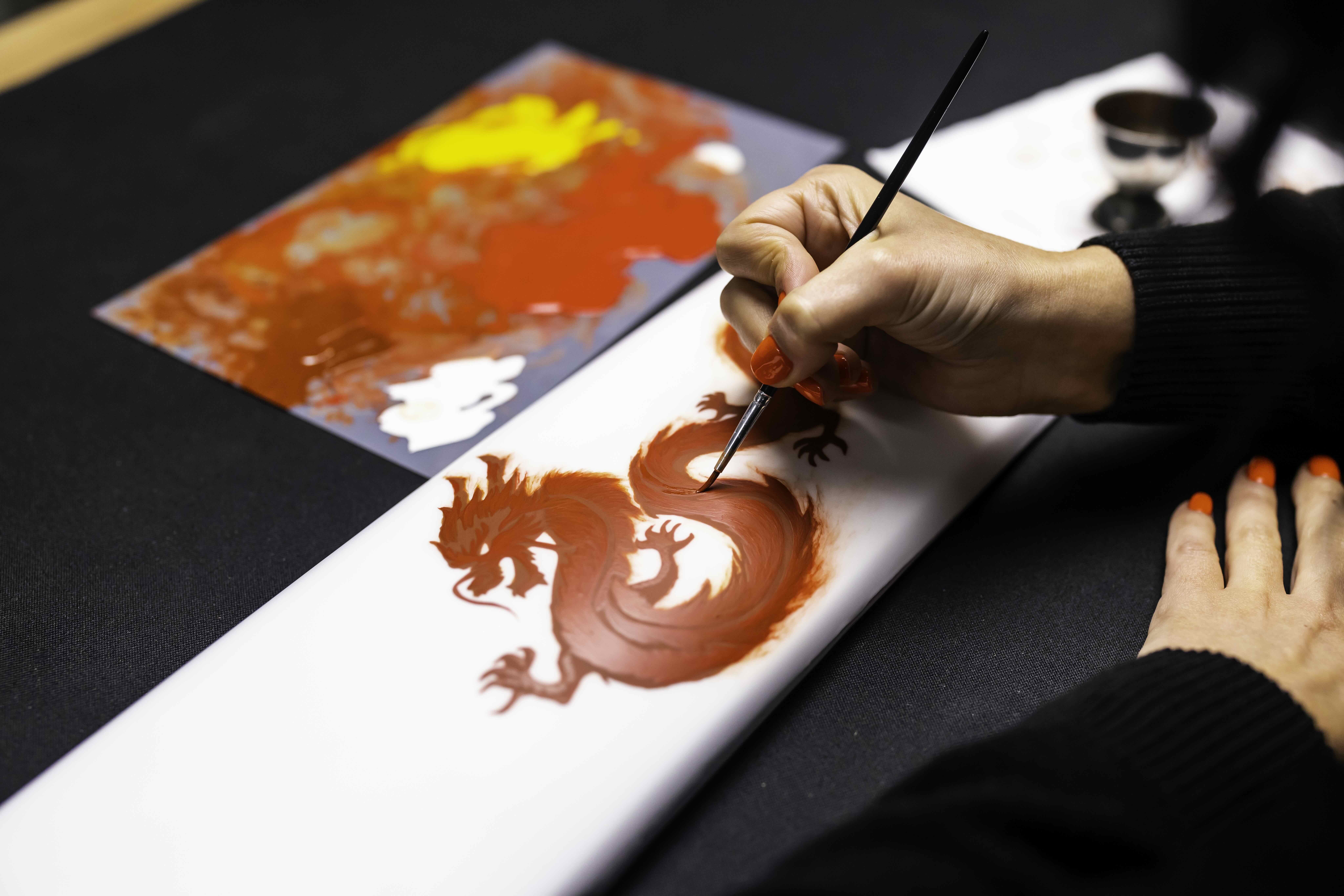 rolls-royce,  phantom,  cullinan,  year of the dragon,  nam rong,  2024,  giap thin,  gioi han,  bo suu tap,  sieu xe,  xe sieu sang anh 2