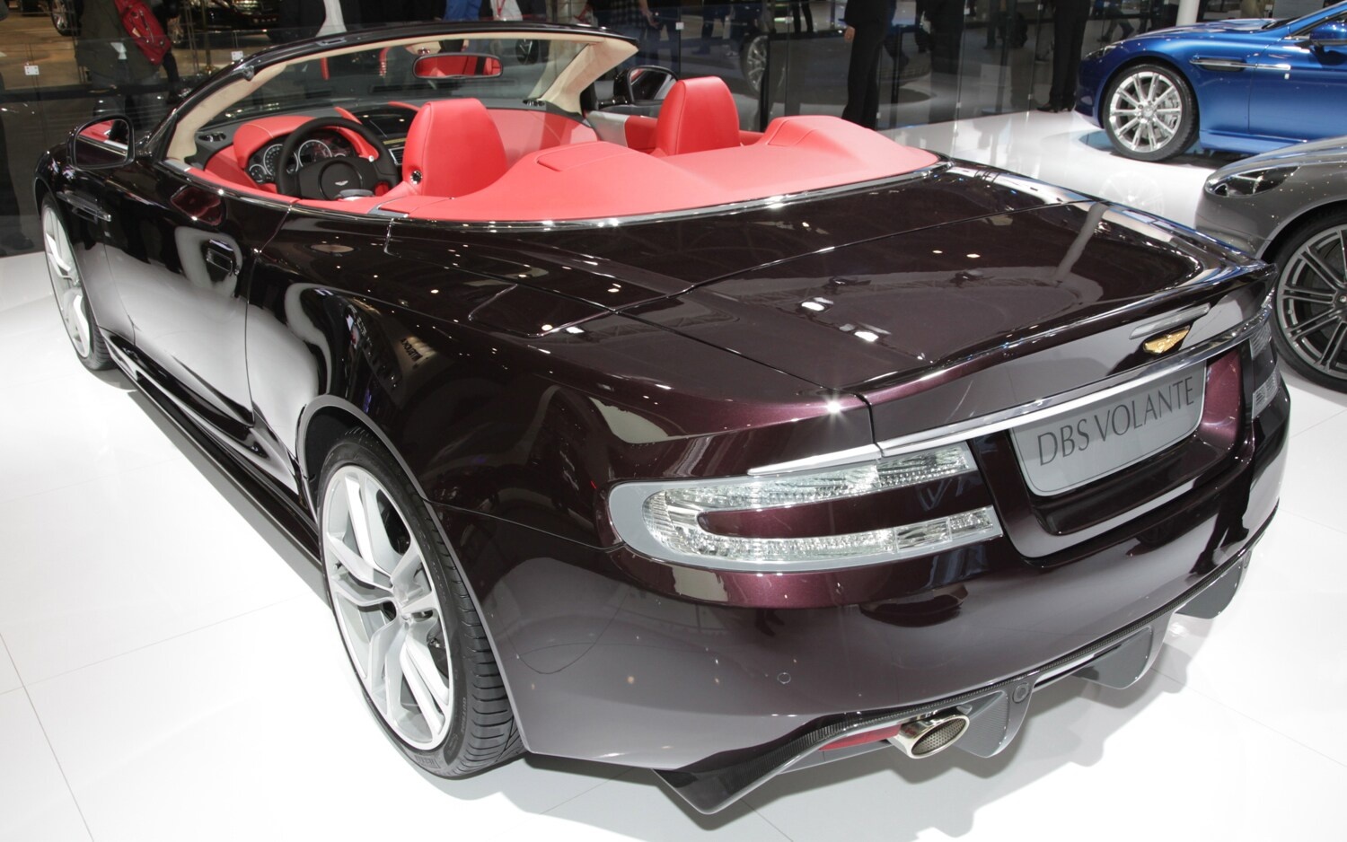 nham thin 2012,  giap thin 2024,  rong,  sieu xe,  xe sang,  rolls-royce,  bugatti,  mclaren,  jeep,  aston martin,  ferrari,  koenigsegg,  pagani anh 38