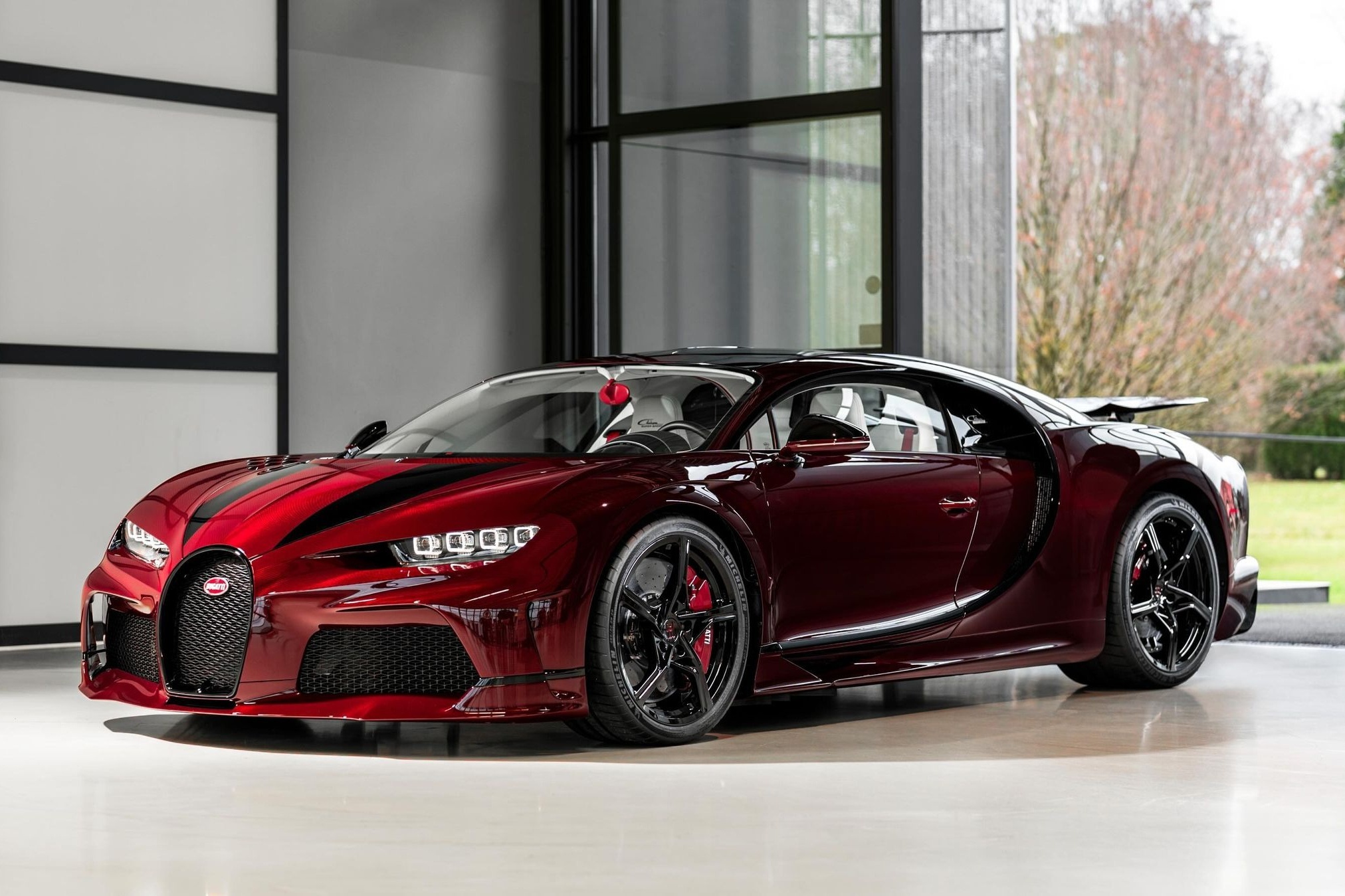 nham thin 2012,  giap thin 2024,  rong,  sieu xe,  xe sang,  rolls-royce,  bugatti,  mclaren,  jeep,  aston martin,  ferrari,  koenigsegg,  pagani anh 2