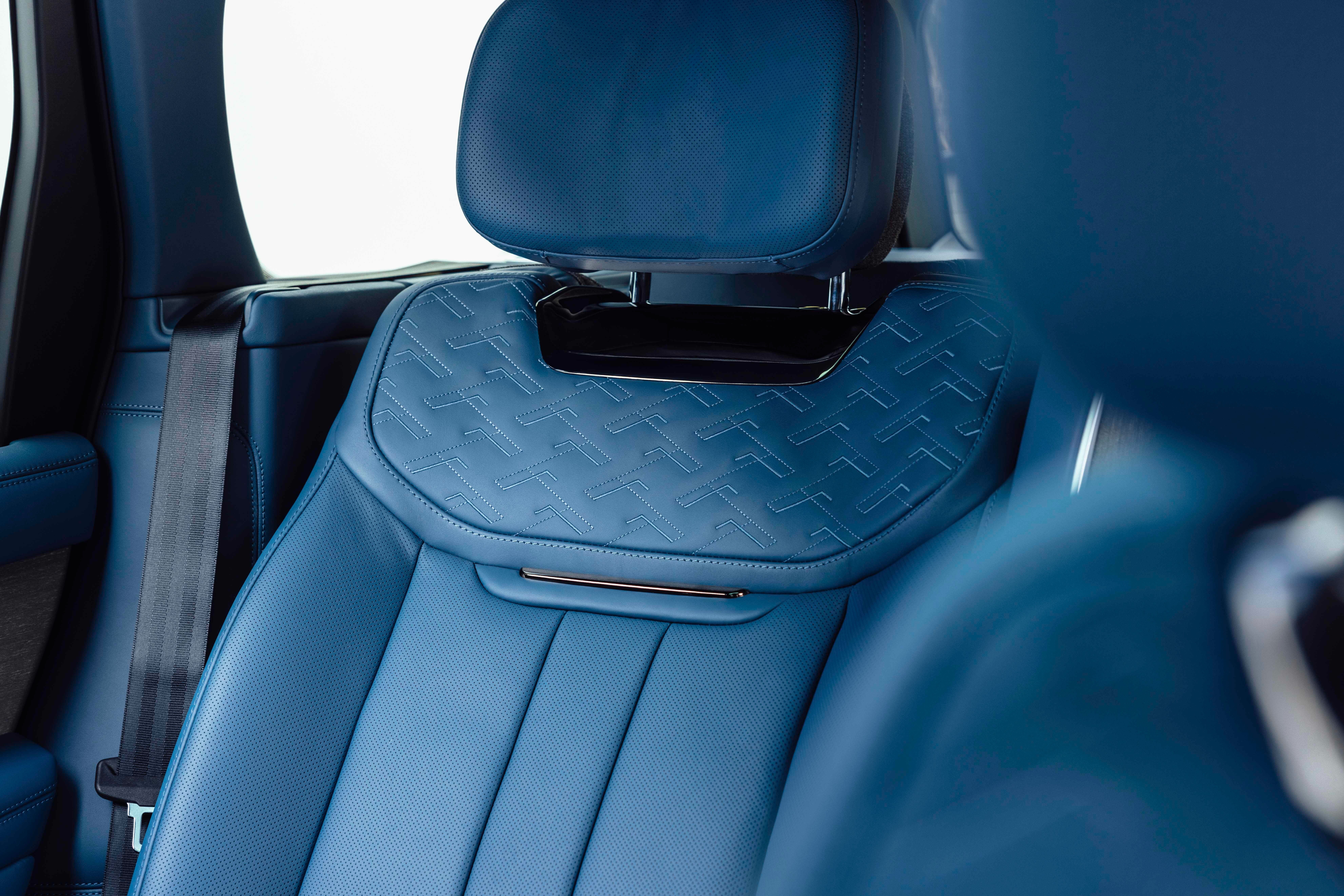 range rover,  sv,  range rover sv,  sv bespoke,  land rover,  canada,  arete,  sv arete,  range rover sv areta,  whistler anh 4