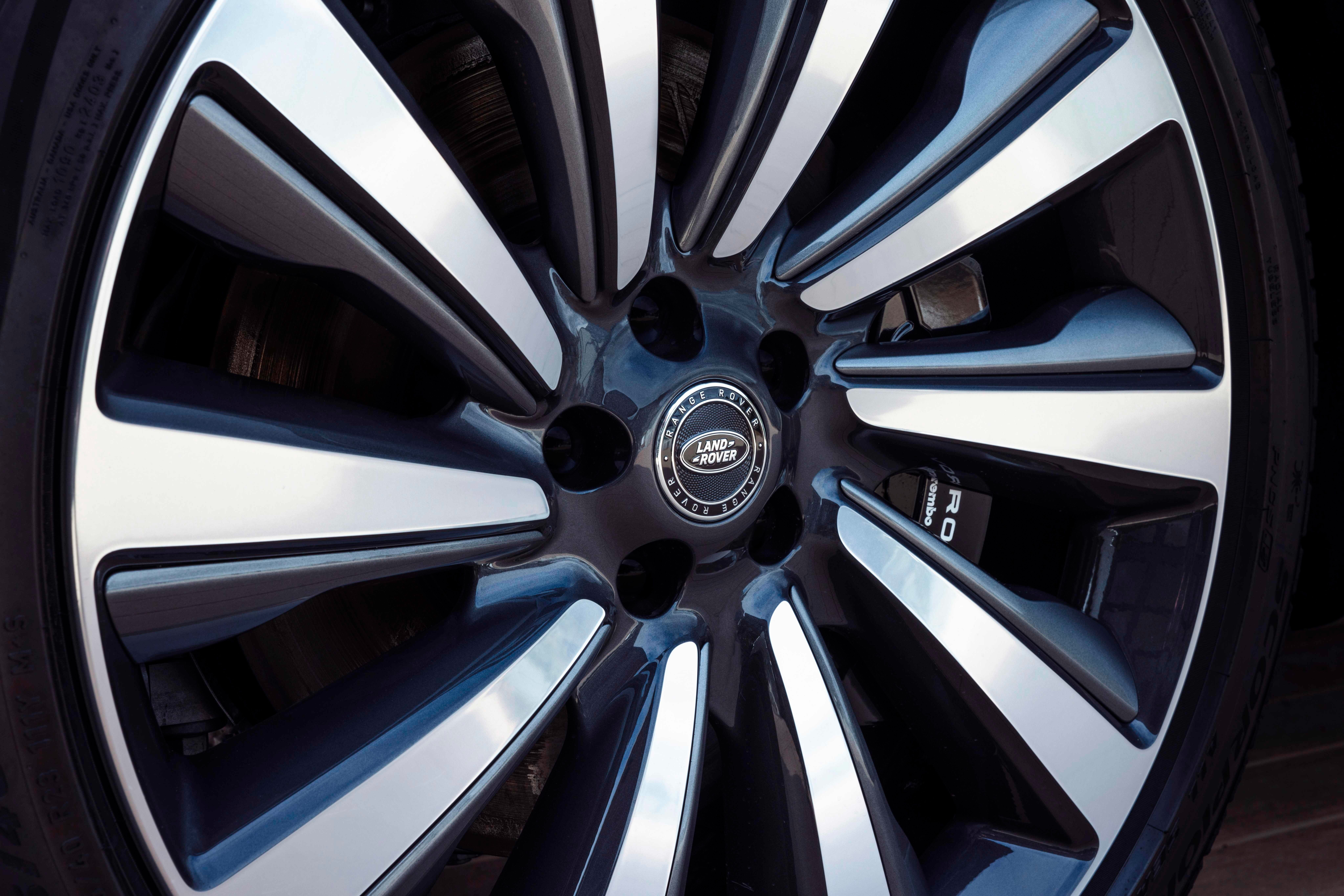 range rover,  sv,  range rover sv,  sv bespoke,  land rover,  canada,  arete,  sv arete,  range rover sv areta,  whistler anh 2