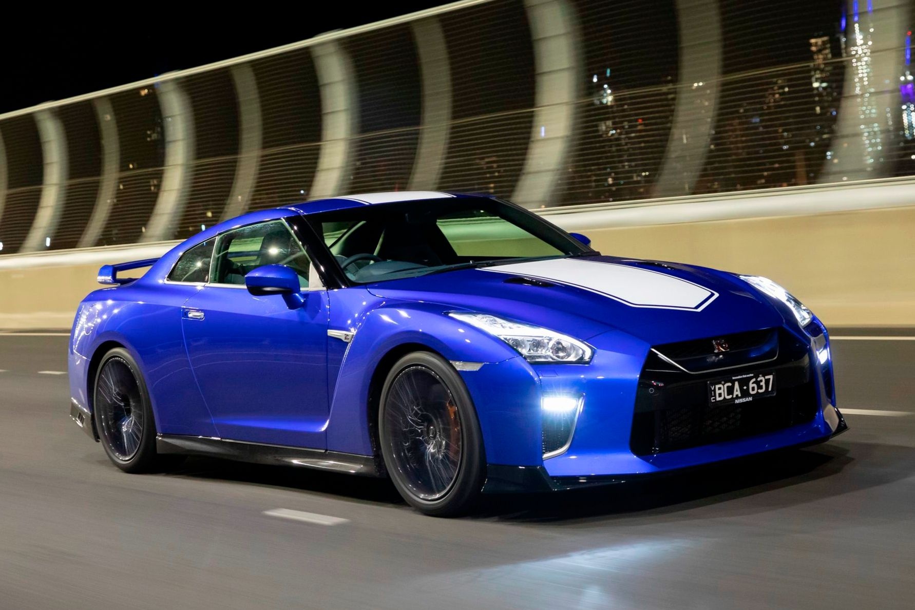 nissan,  gt-r,  nissan gt-r,  r35,  gt-r r35,  nismo,  takumi,  skyline,  skyline gt-r ảnh 4 nissan,  gt-r,  nissan gt-r,  r35,  gt-r r35,  nismo,  takumi,  skyline,  skyline gt-r anh 4