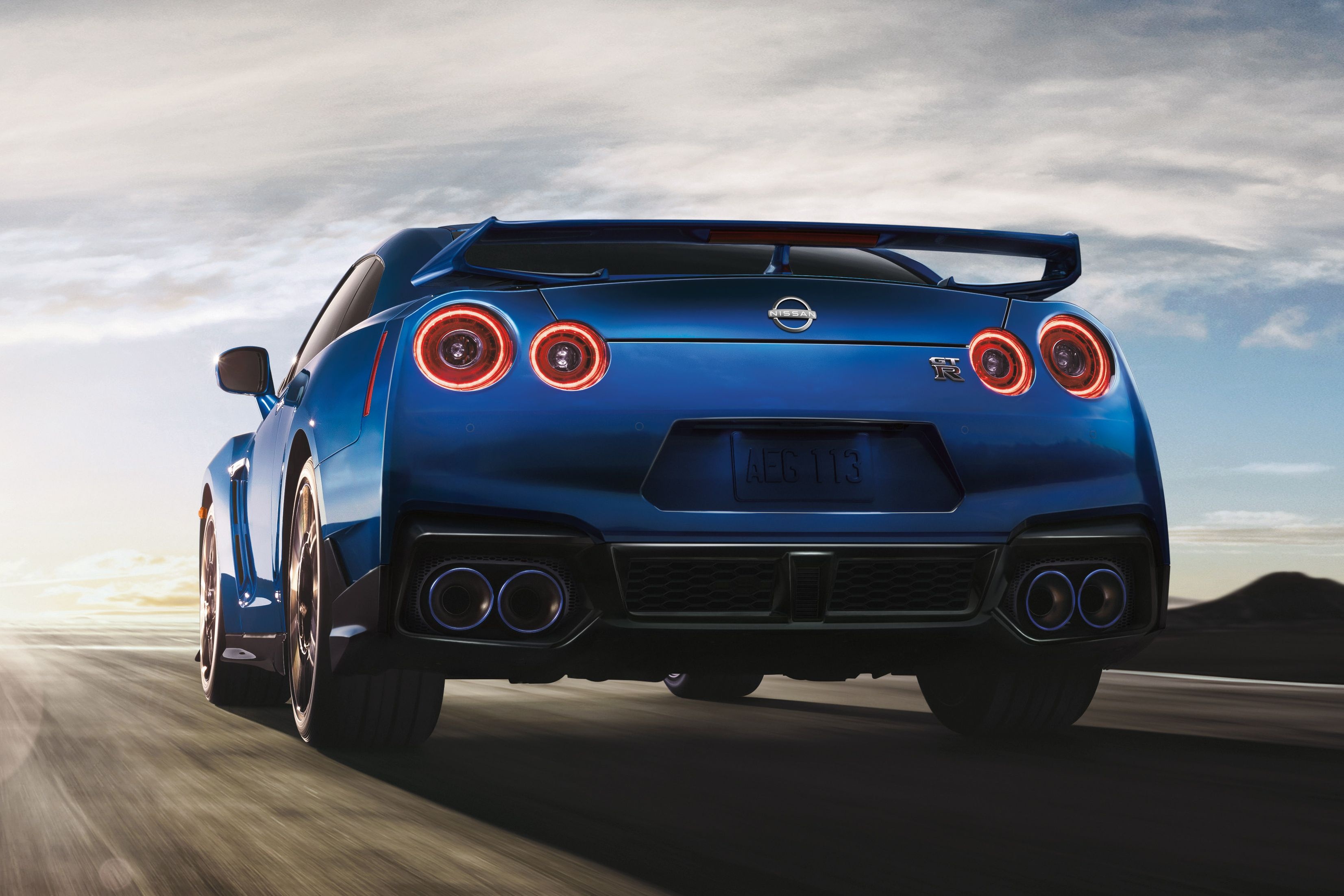 nissan,  gt-r,  nissan gt-r,  r35,  gt-r r35,  nismo,  takumi,  skyline,  skyline gt-r ảnh 13 nissan,  gt-r,  nissan gt-r,  r35,  gt-r r35,  nismo,  takumi,  skyline,  skyline gt-r anh 13