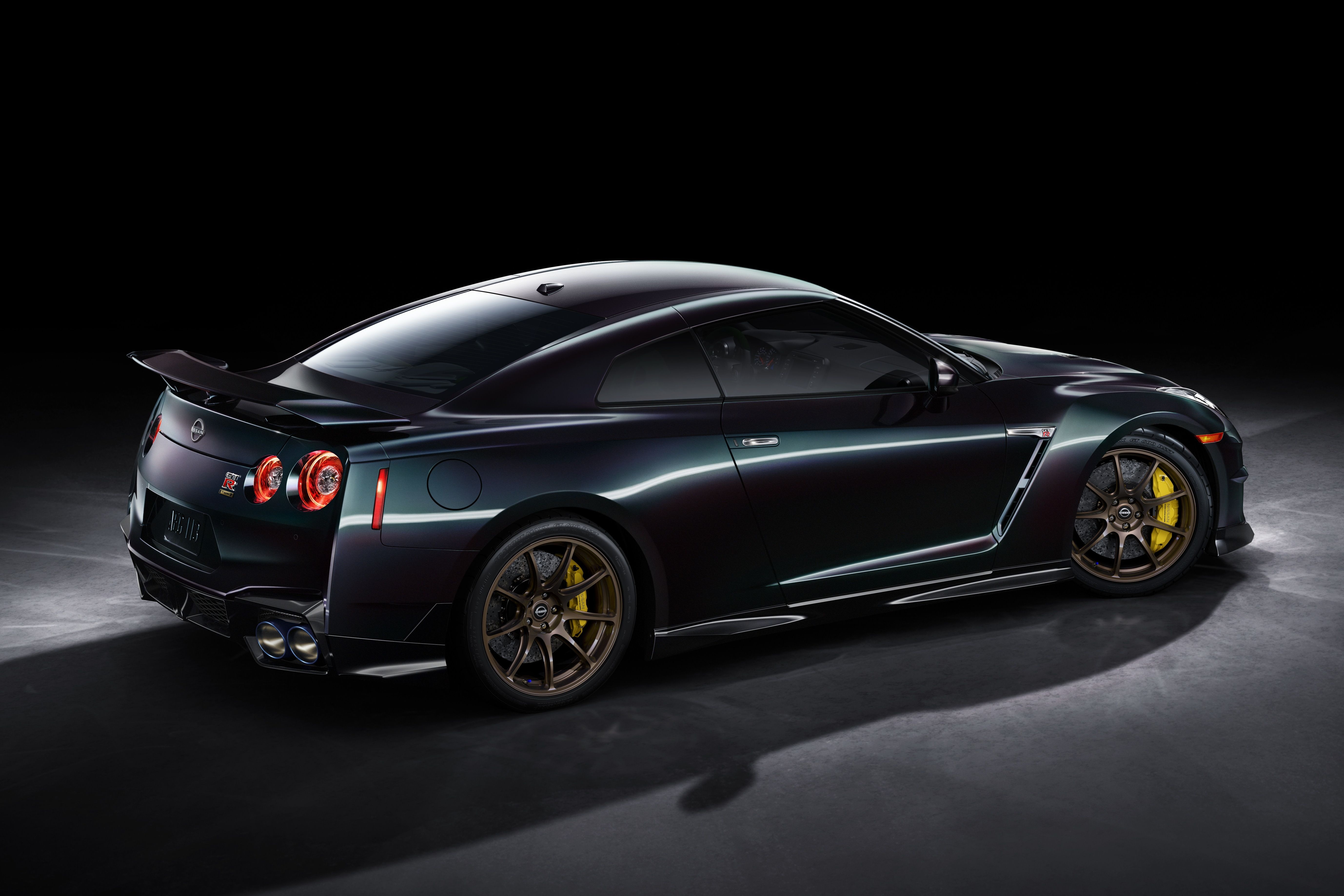 nissan,  gt-r,  nissan gt-r,  r35,  gt-r r35,  nismo,  takumi,  skyline,  skyline gt-r ảnh 11 nissan,  gt-r,  nissan gt-r,  r35,  gt-r r35,  nismo,  takumi,  skyline,  skyline gt-r anh 11