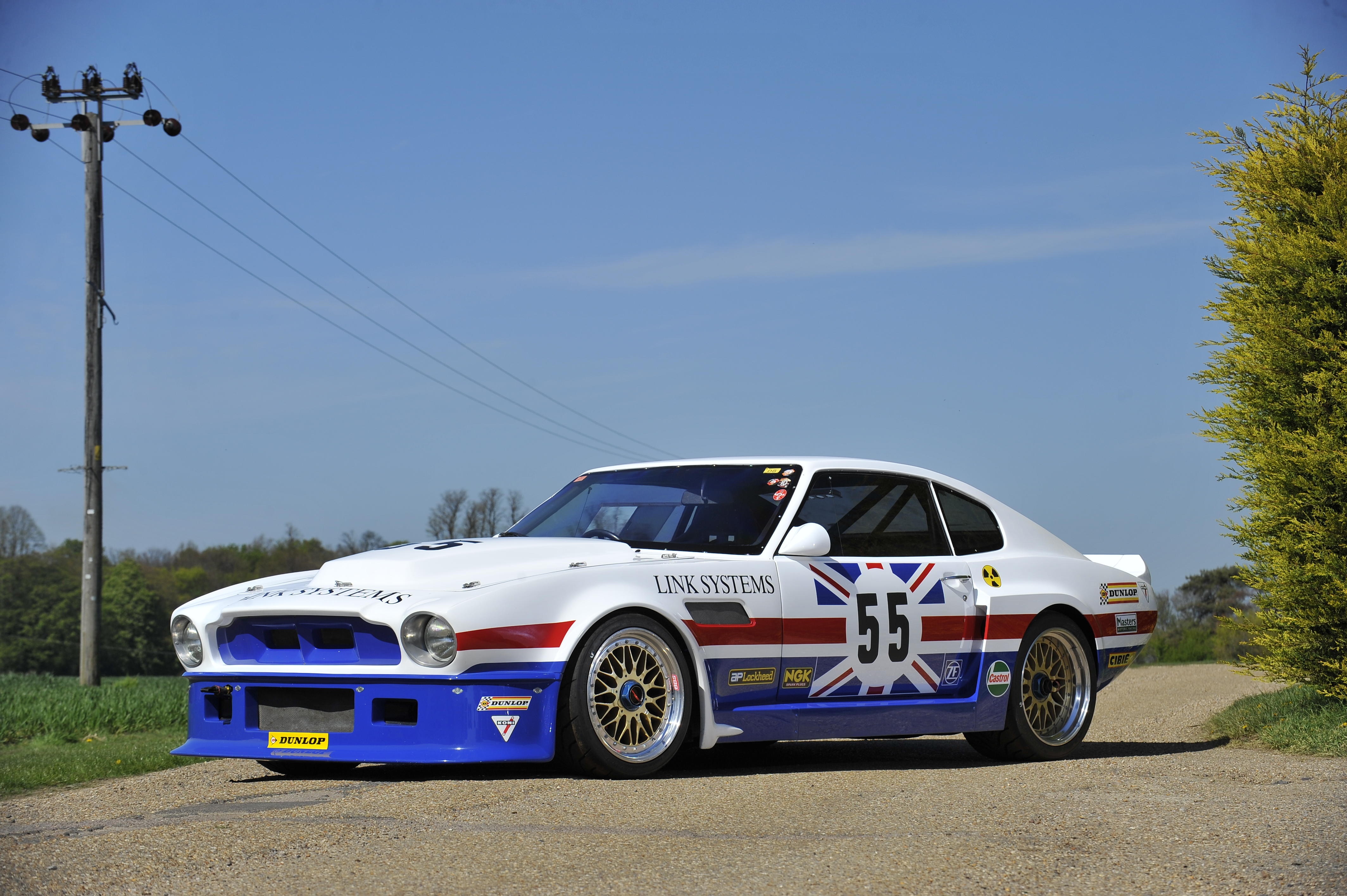 aston,  martin,  aston martin,  valour,  aston martin valour,  Gordon Ramsay,  siêu xe,  dbr22 ảnh 5 aston,  martin,  aston martin,  valour,  aston martin valour,  Gordon Ramsay,  sieu xe,  dbr22 anh 5