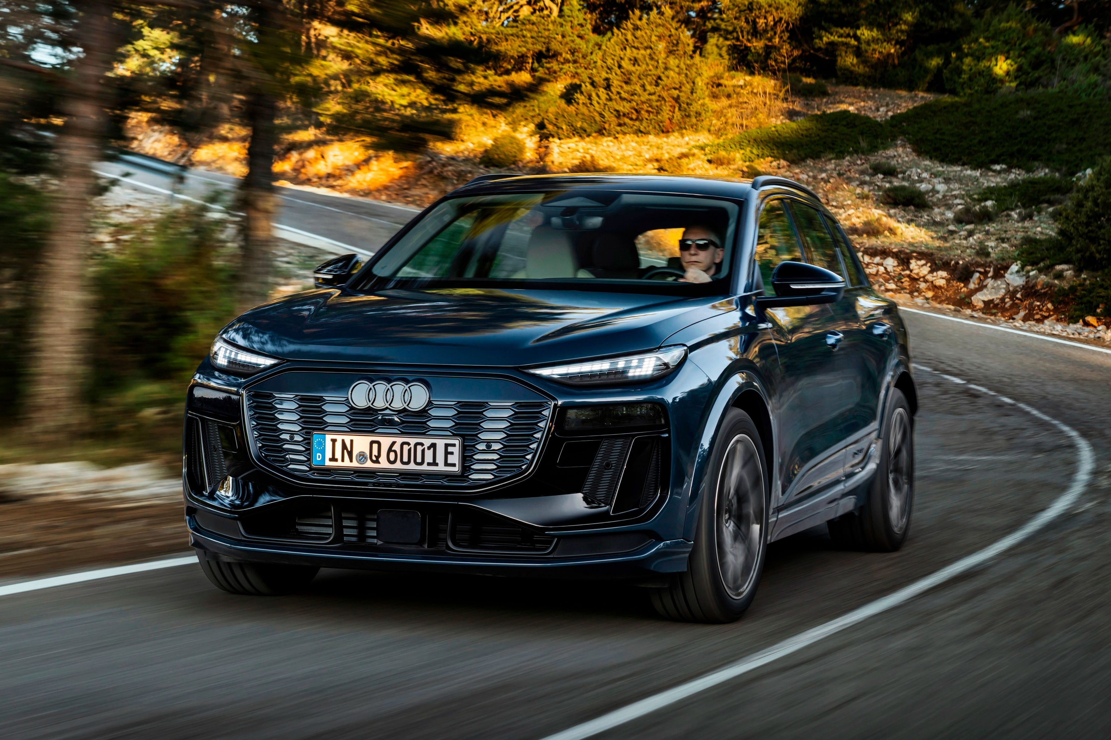 audi,  e-tron,  ev,  xe dien,  porsche macan,  macan,  macan ev,  macan electric,  q6,  q6 e-tron,  audi q6 e-tron,  suv anh 9