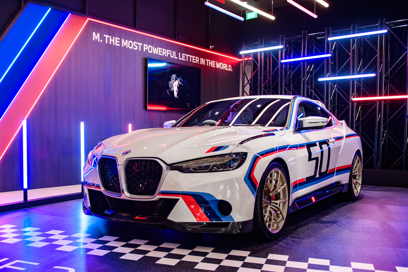 bmw,  csl,  bmw m,  bmw m4,  m4,  m4 csl,  bmw 3.0 csl,  gioi han,  batmobile,  singapore anh 1