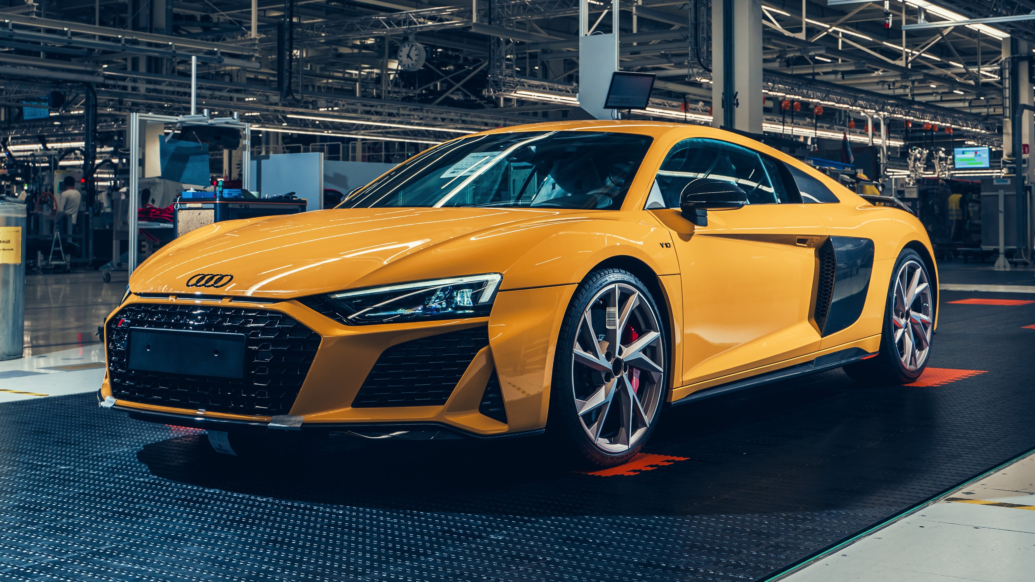 audi,  audi r8,  r8,  lamborghini,  huracan,  temerario,  lamborghini temerario,  sieu xe,  v10,  v8,  phev anh 5