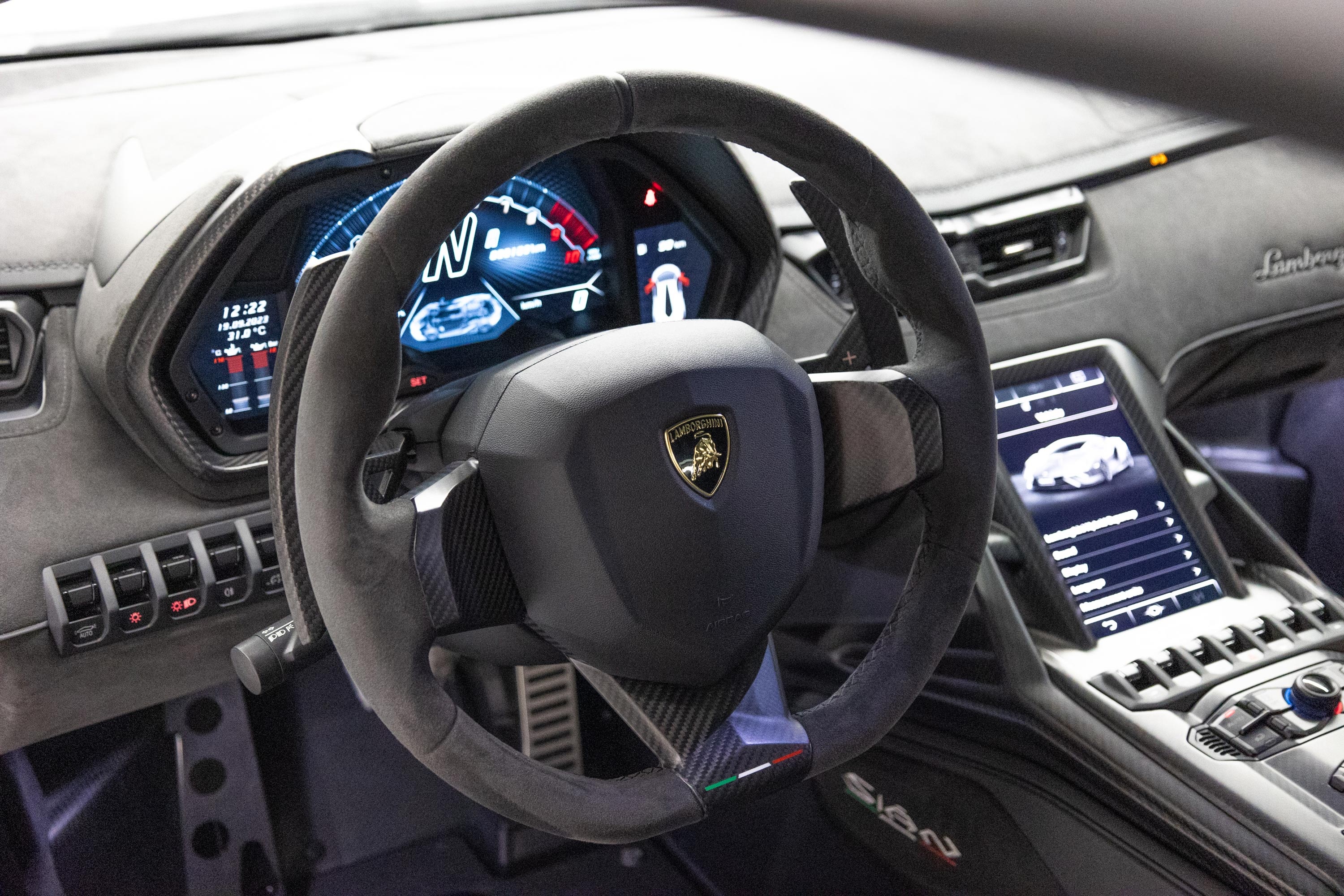 lamborghini,  sian,  lamborghini sian,  sian fkp 37,  lamborghini sian fkp 37,  sieu xe,  hoang kim khanh,  koenigsegg,  regera,  ferrari,  sf90 anh 10