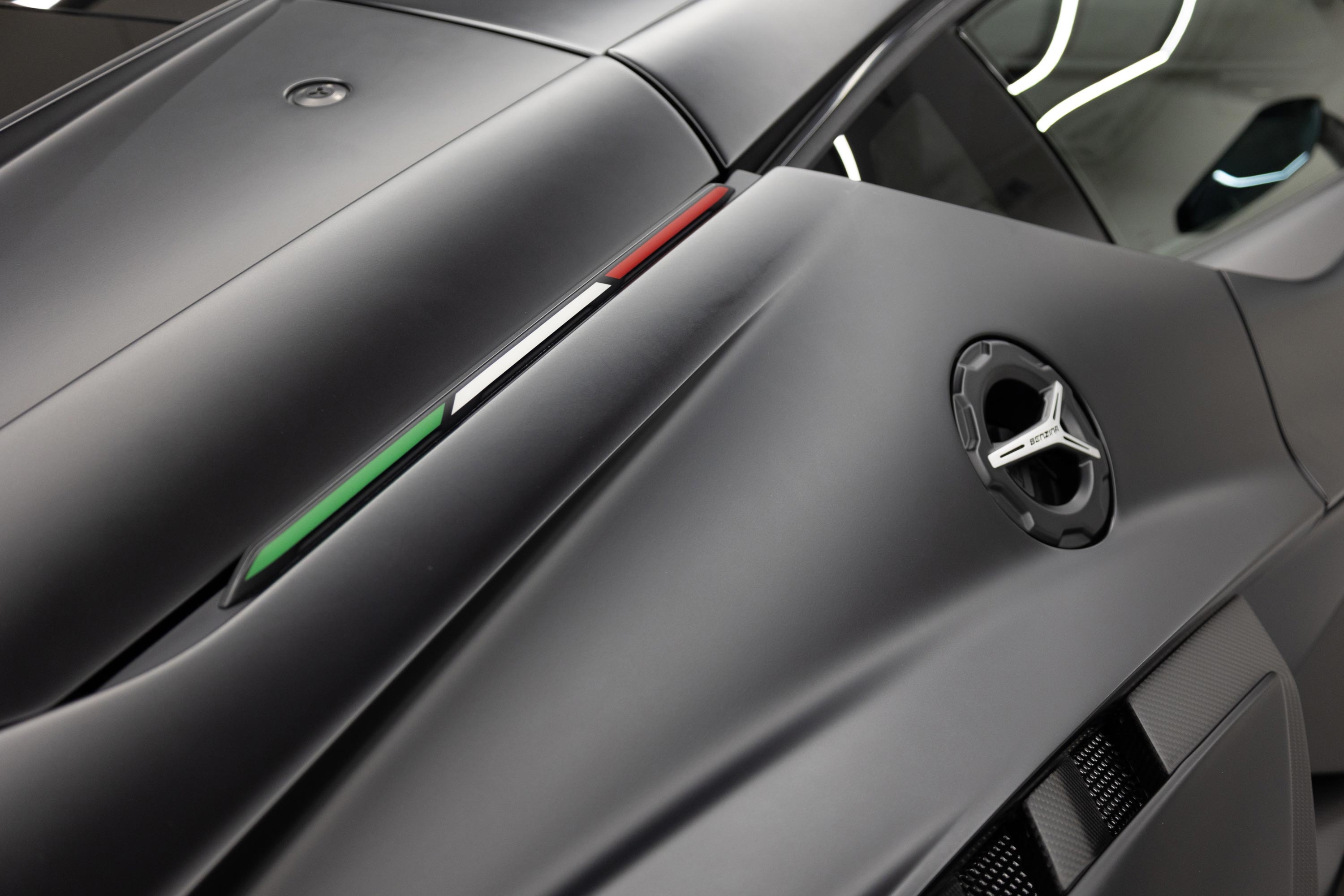 lamborghini,  sian,  lamborghini sian,  sian fkp 37,  lamborghini sian fkp 37,  sieu xe,  hoang kim khanh,  koenigsegg,  regera,  ferrari,  sf90 anh 15