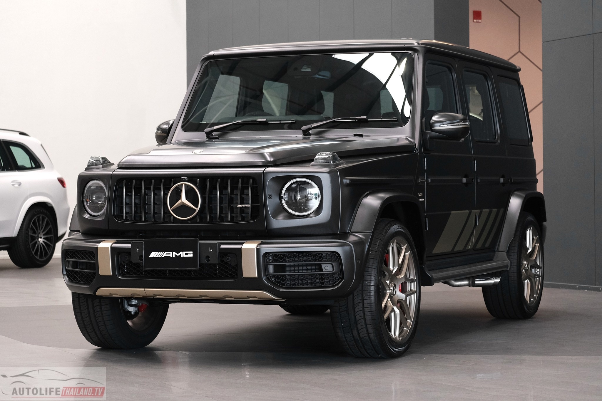 thái lan,  g63,  g63 grand edition,  g 63,  g 63 grand edition,  mercedes-benz,  mercedes,  benz,  amg,  mercedes-amg,  suv,  hiệu năng cao ảnh 1 thai lan,  g63,  g63 grand edition,  g 63,  g 63 grand edition,  mercedes-benz,  mercedes,  benz,  amg,  mercedes-amg,  suv,  hieu nang cao anh 1