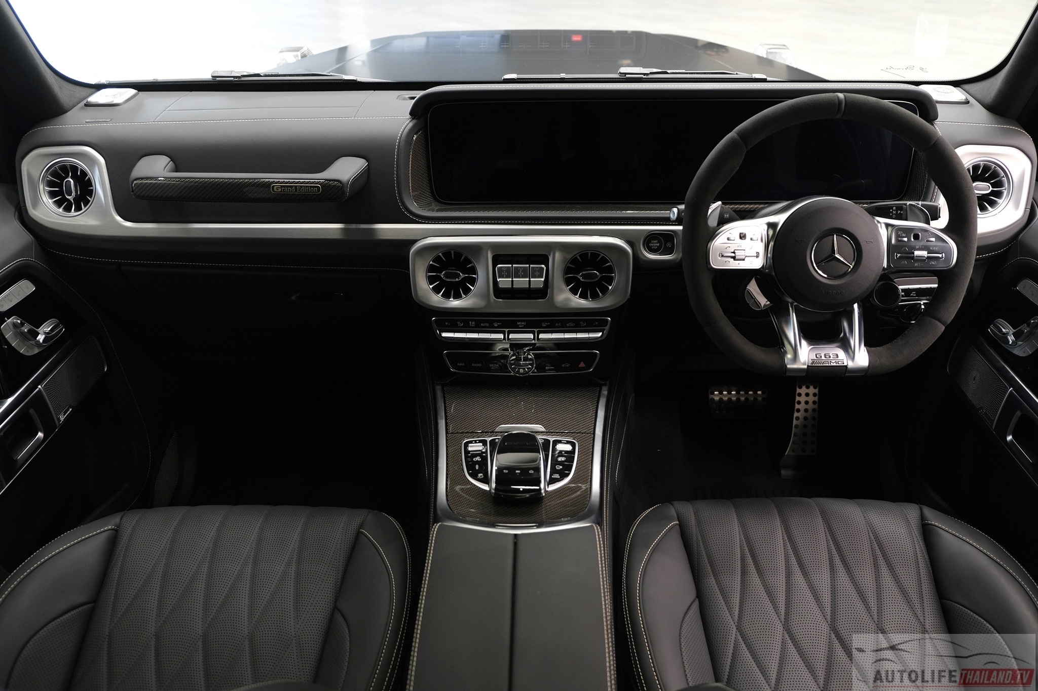 thái lan,  g63,  g63 grand edition,  g 63,  g 63 grand edition,  mercedes-benz,  mercedes,  benz,  amg,  mercedes-amg,  suv,  hiệu năng cao ảnh 10 thai lan,  g63,  g63 grand edition,  g 63,  g 63 grand edition,  mercedes-benz,  mercedes,  benz,  amg,  mercedes-amg,  suv,  hieu nang cao anh 10