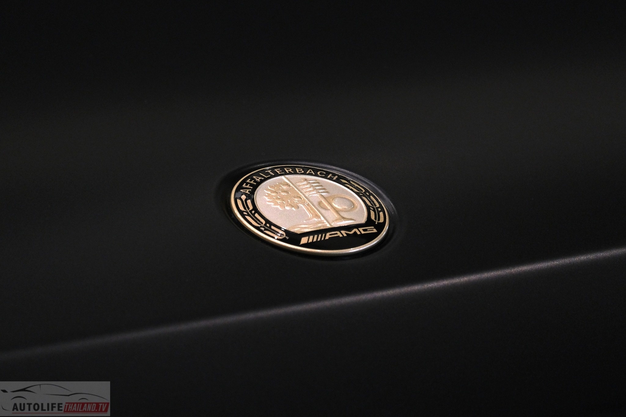 thái lan,  g63,  g63 grand edition,  g 63,  g 63 grand edition,  mercedes-benz,  mercedes,  benz,  amg,  mercedes-amg,  suv,  hiệu năng cao ảnh 7 thai lan,  g63,  g63 grand edition,  g 63,  g 63 grand edition,  mercedes-benz,  mercedes,  benz,  amg,  mercedes-amg,  suv,  hieu nang cao anh 7