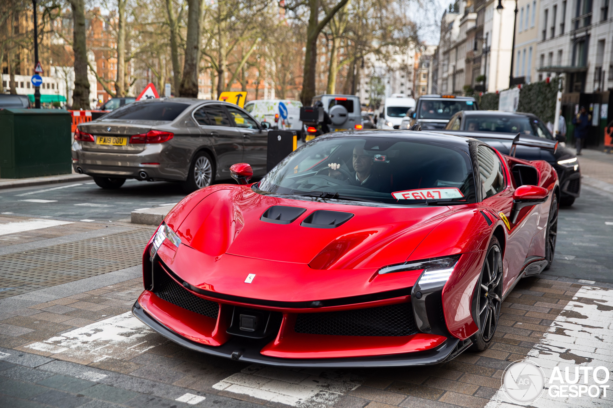 Ferrari SF90 XX Stradale,  ferrari,  sf90,  sf90 xx,  sf90 xx stradale,  sieu xe,  ban giao,  anh quoc,  luan don,  hybrid anh 11
