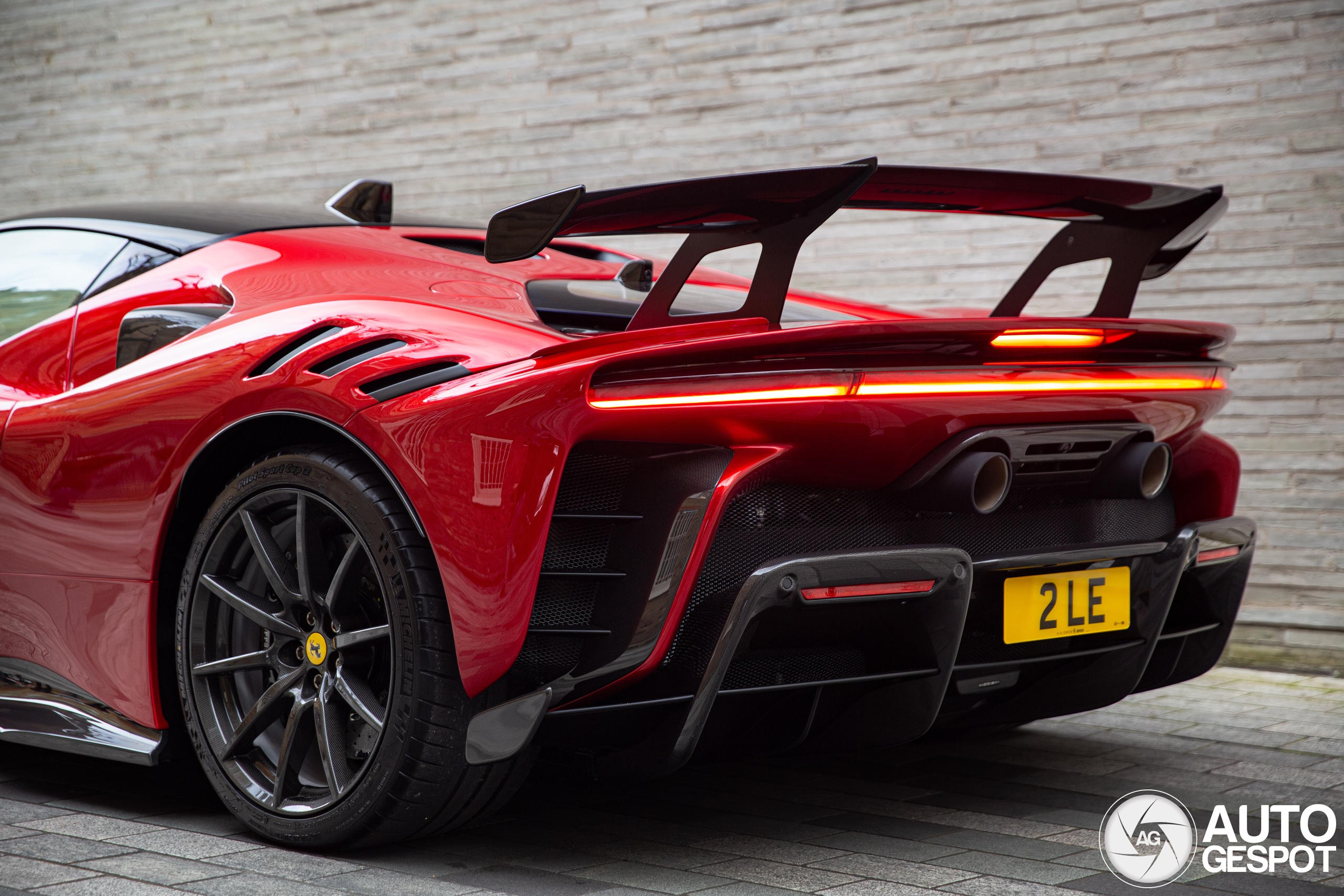 Ferrari SF90 XX Stradale,  ferrari,  sf90,  sf90 xx,  sf90 xx stradale,  sieu xe,  ban giao,  anh quoc,  luan don,  hybrid anh 7