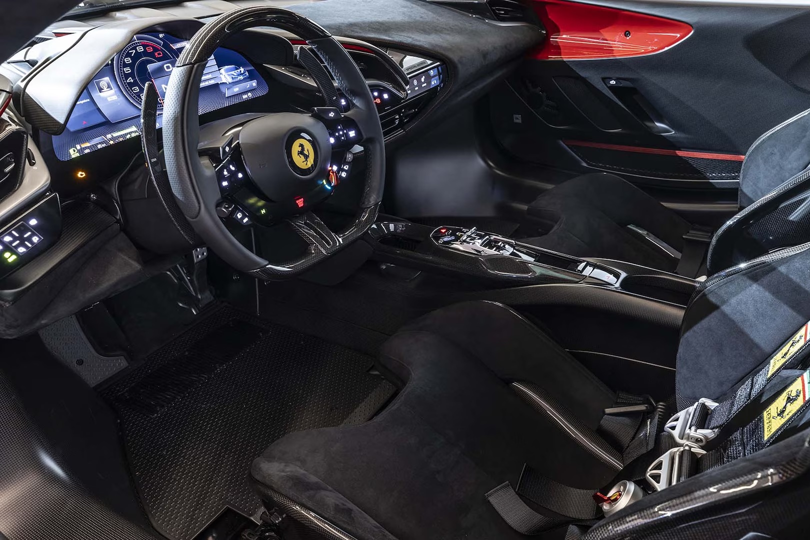 Ferrari SF90 XX Stradale,  ferrari,  sf90,  sf90 xx,  sf90 xx stradale,  sieu xe,  ban giao,  anh quoc,  luan don,  hybrid anh 8