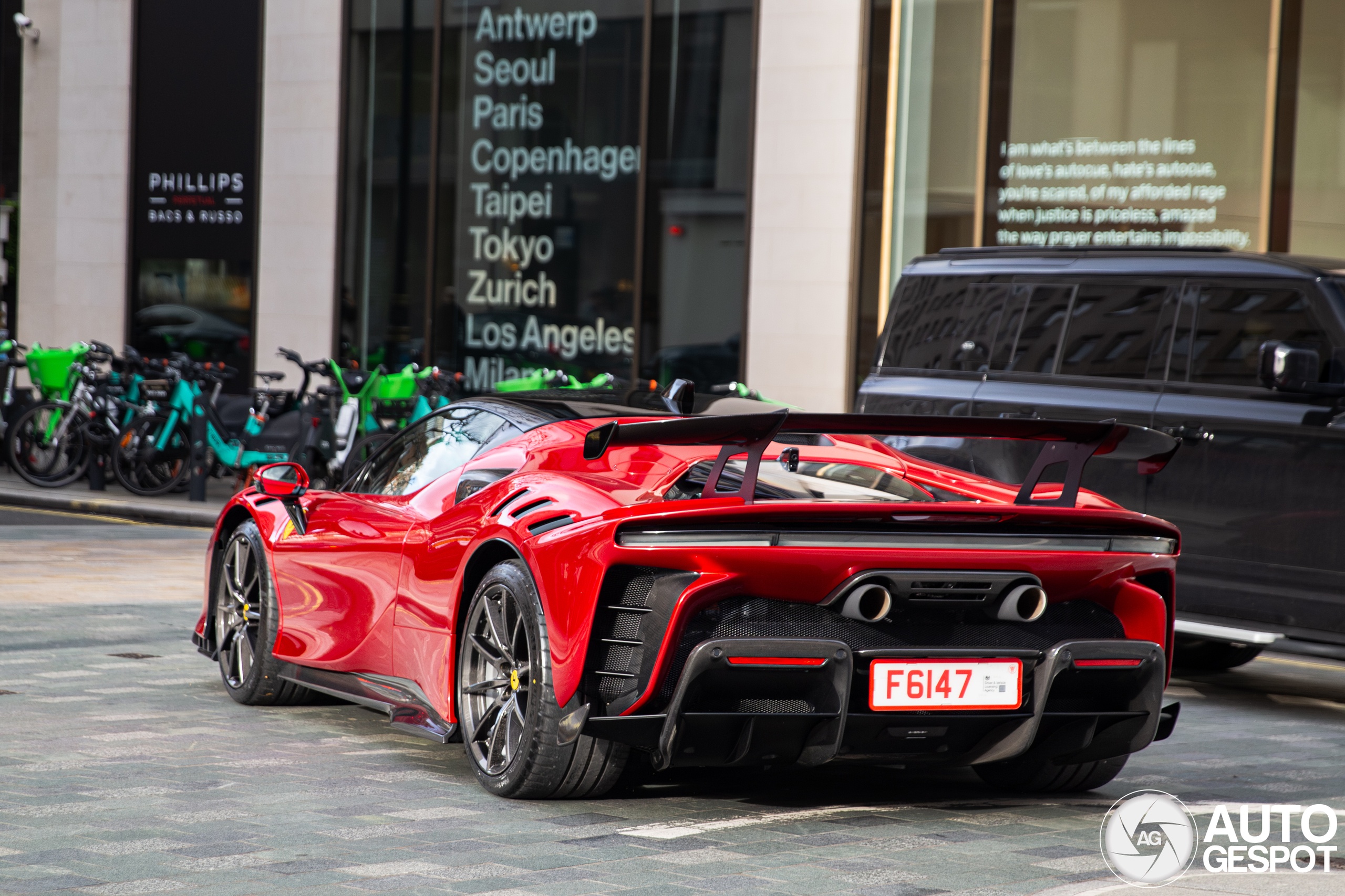 Ferrari SF90 XX Stradale,  ferrari,  sf90,  sf90 xx,  sf90 xx stradale,  sieu xe,  ban giao,  anh quoc,  luan don,  hybrid anh 3