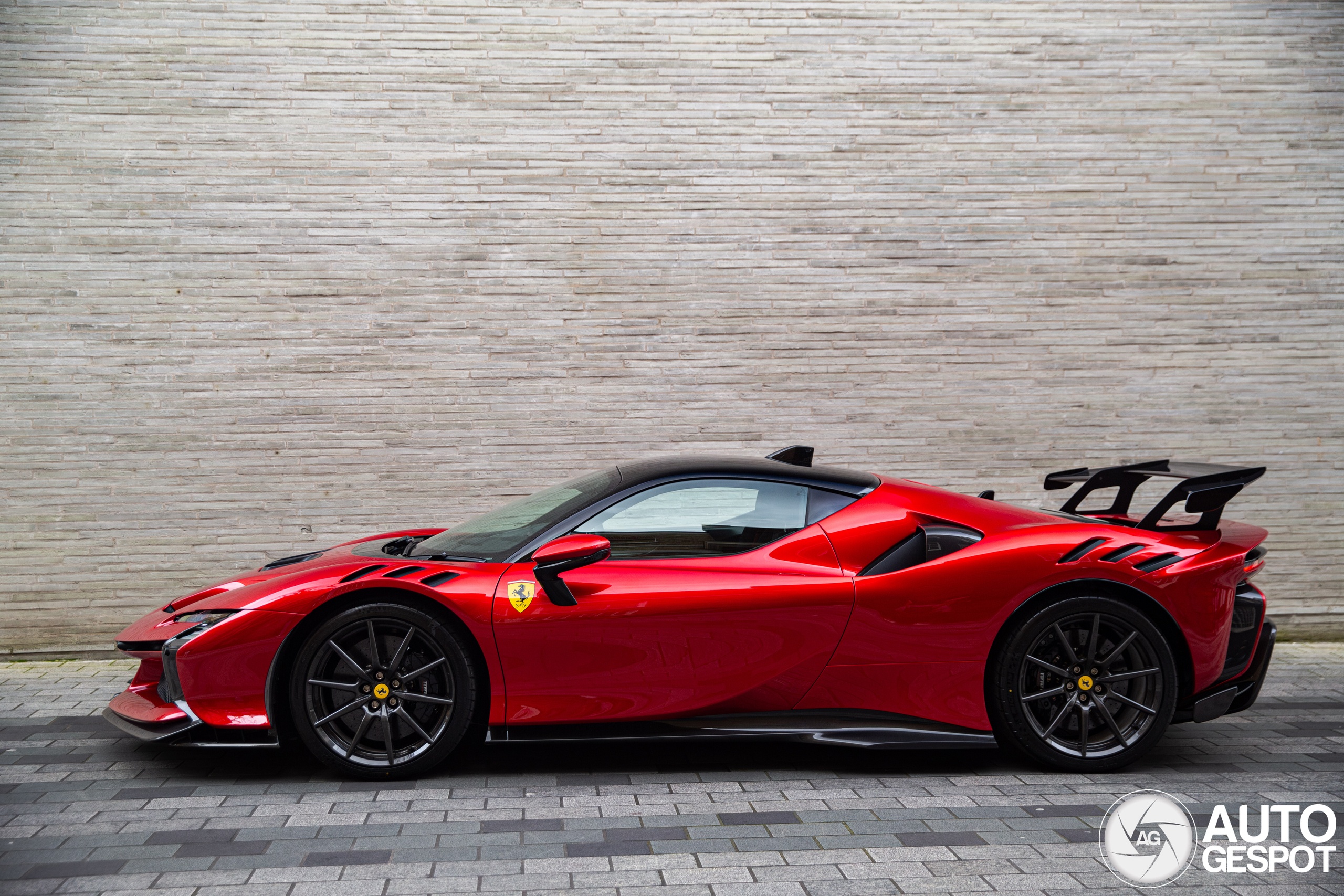 Ferrari SF90 XX Stradale,  ferrari,  sf90,  sf90 xx,  sf90 xx stradale,  sieu xe,  ban giao,  anh quoc,  luan don,  hybrid anh 10