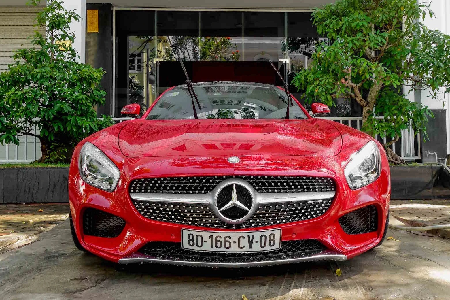 cường đô la,  nguyễn quốc cường,  siêu xe,  lamborghini,  ferrari,  mclaren,  porsche,  audi,  bmw,  mercedes,  maybach,  honda,  civic type r,  land rover,  bentley,  morgan ảnh 38 cuong do la,  nguyen quoc cuong,  sieu xe,  lamborghini,  ferrari,  mclaren,  porsche,  audi,  bmw,  mercedes,  maybach,  honda,  civic type r,  land rover,  bentley,  morgan anh 38