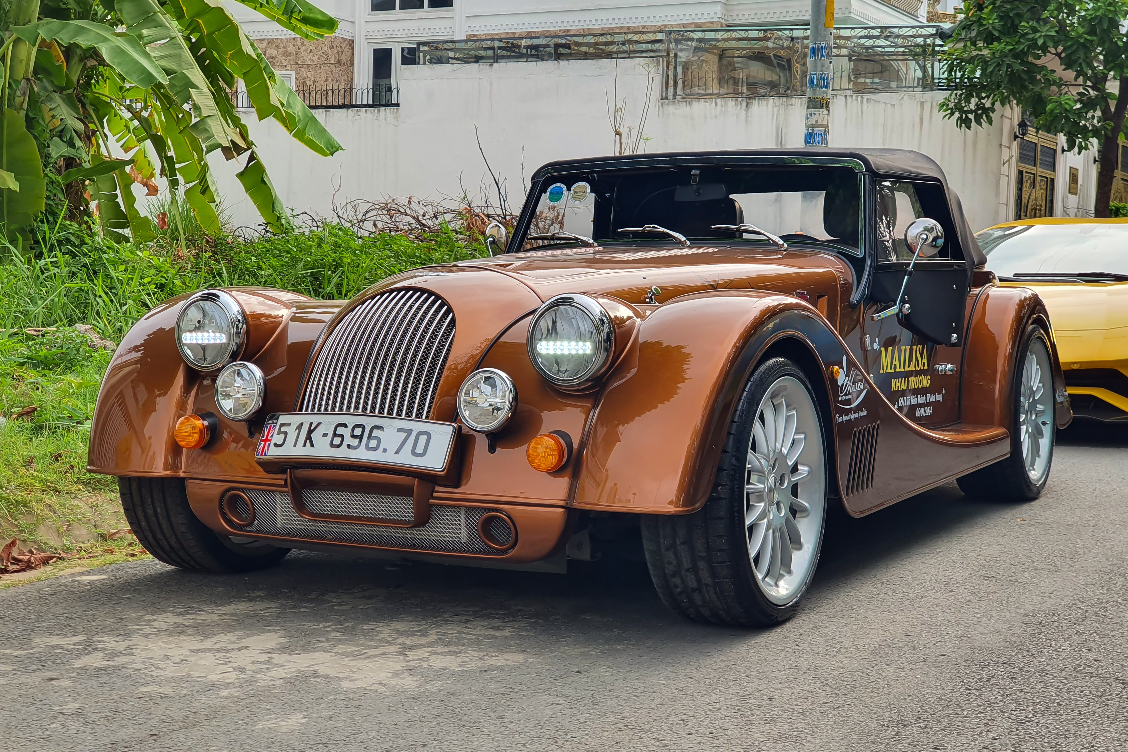 hoang kim khanh,  sieu xe,  ferrari,  lamborghini,  morgan,  porsche,  aston martin,  bentley,  cadillac anh 12